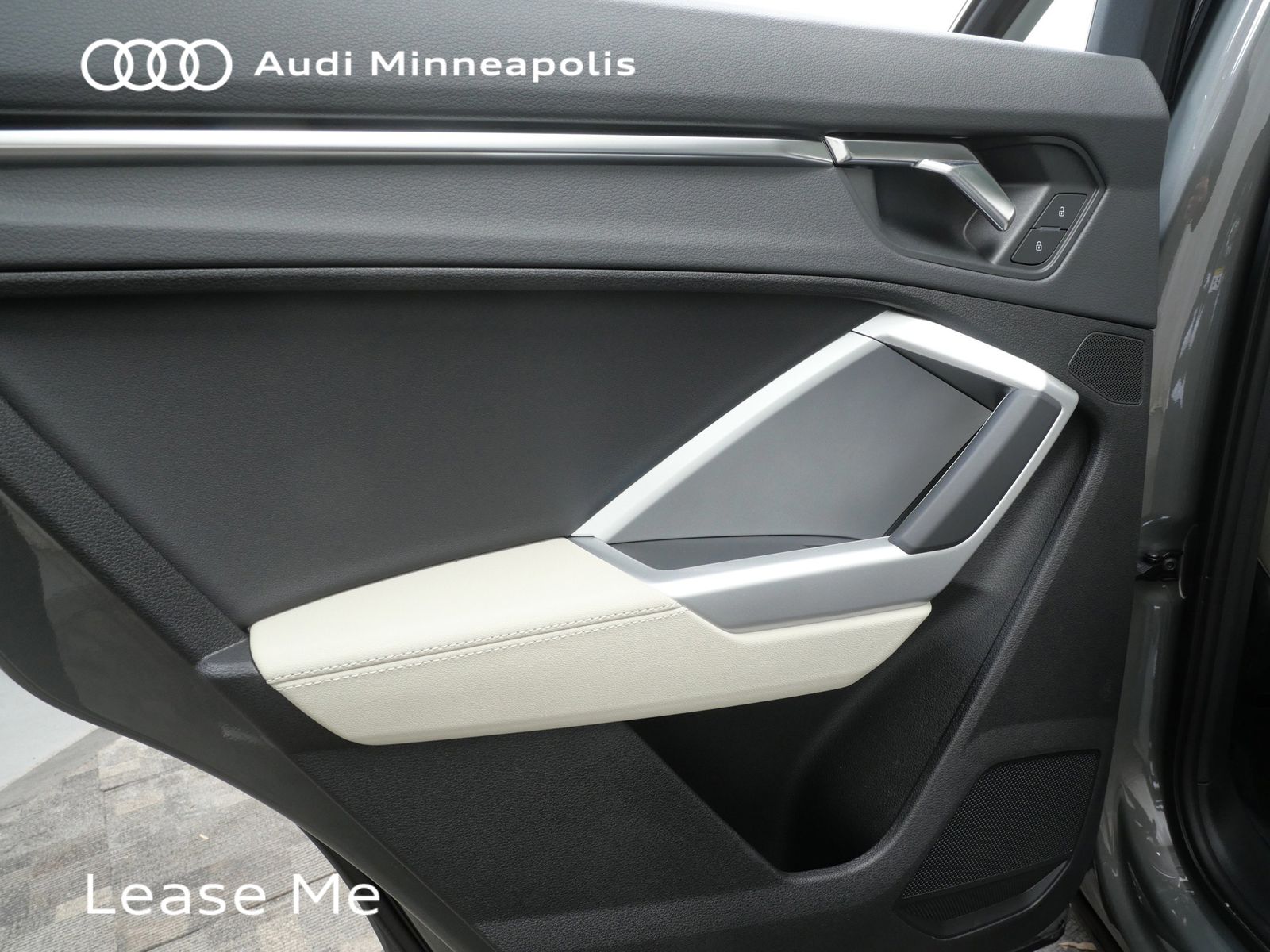 Thumbnail: 2025 Audi Q3 - 14