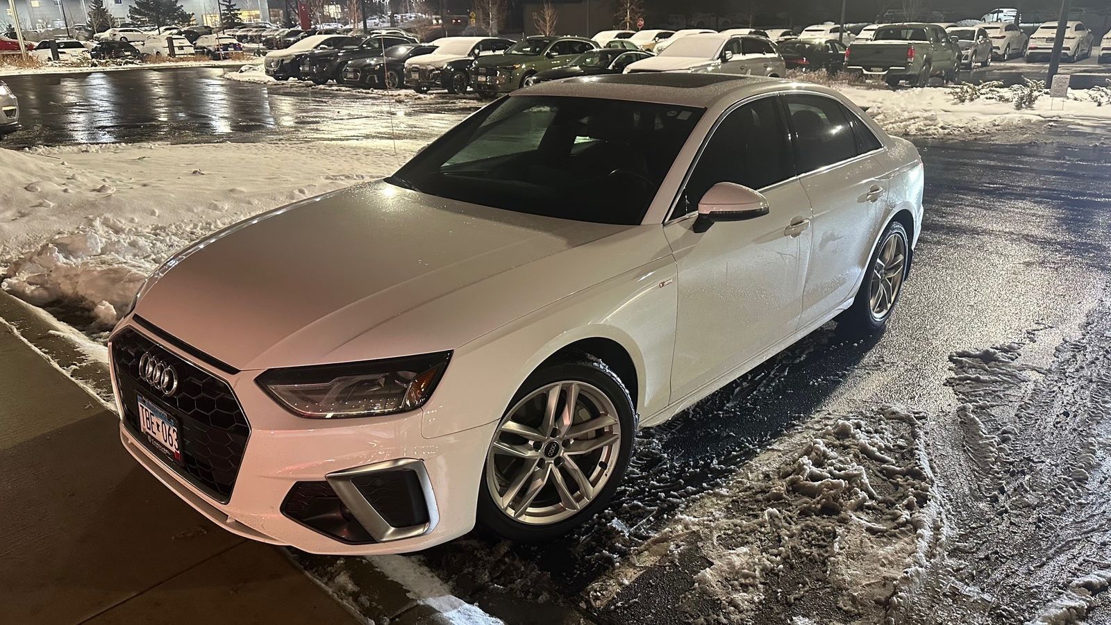 Thumbnail: 2020 Audi A4 - 1