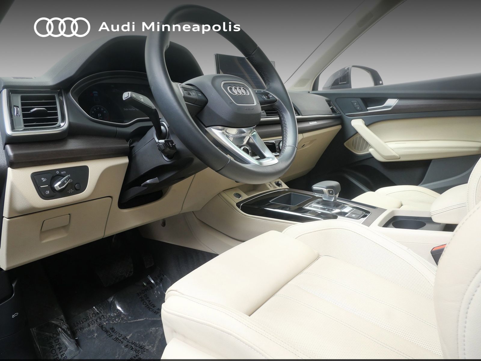 Thumbnail: 2023 Audi Q5 - 2