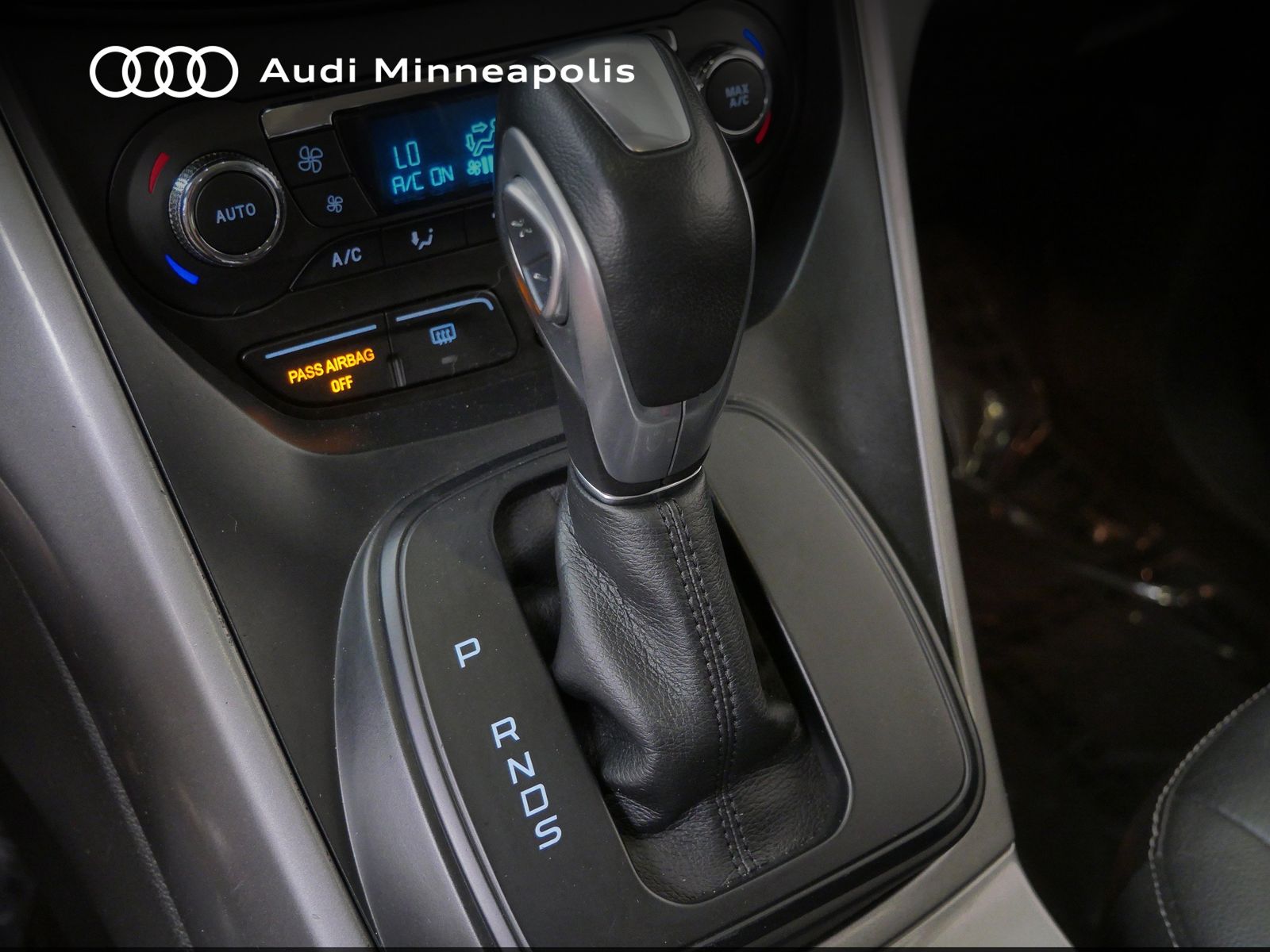 Thumbnail: 2016 Ford Escape - 28