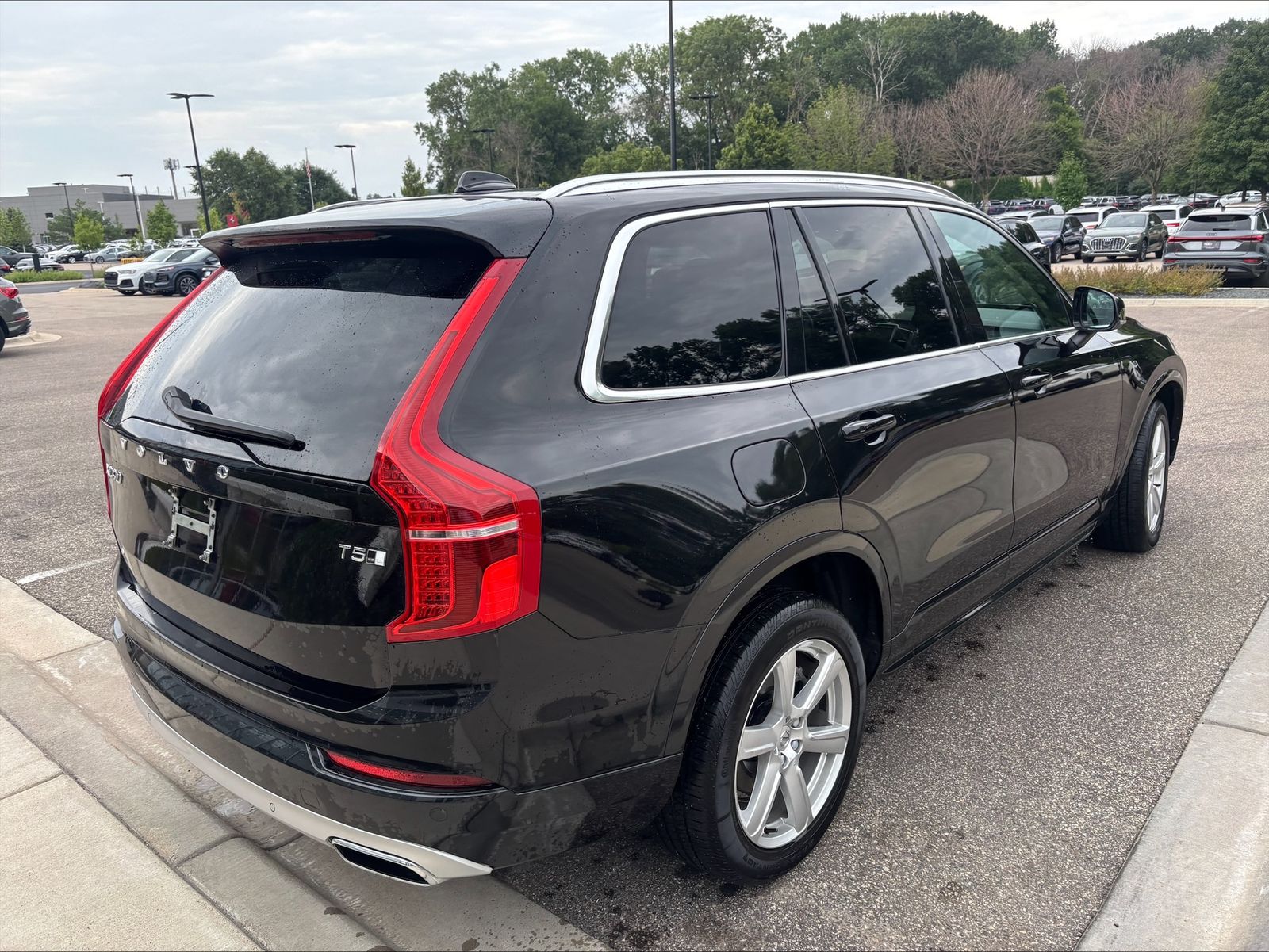 Thumbnail: 2021 Volvo XC90 - 5