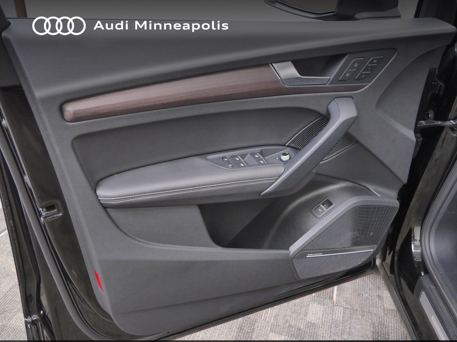 Thumbnail: 2021 Audi Q5 - 12