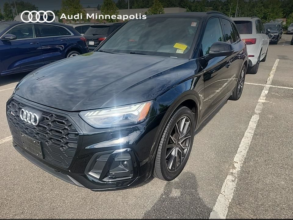 Thumbnail: 2023 Audi SQ5 - 3