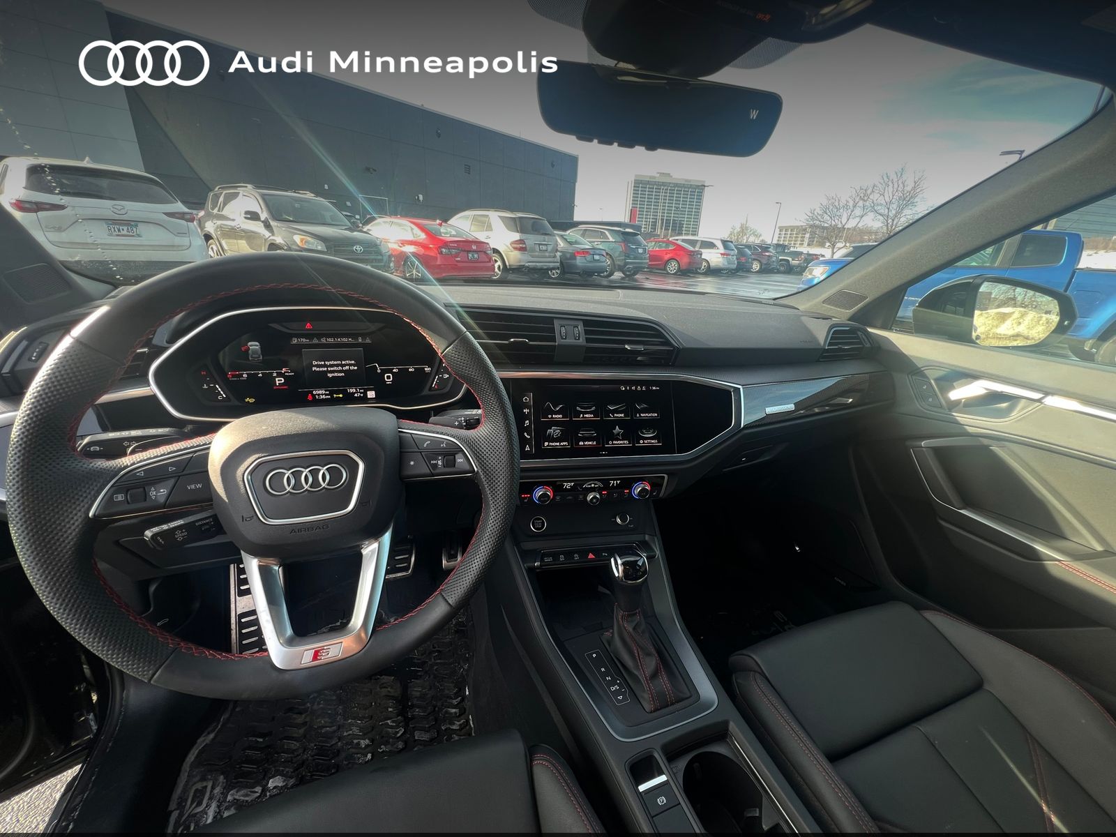 Thumbnail: 2025 Audi Q3 - 2