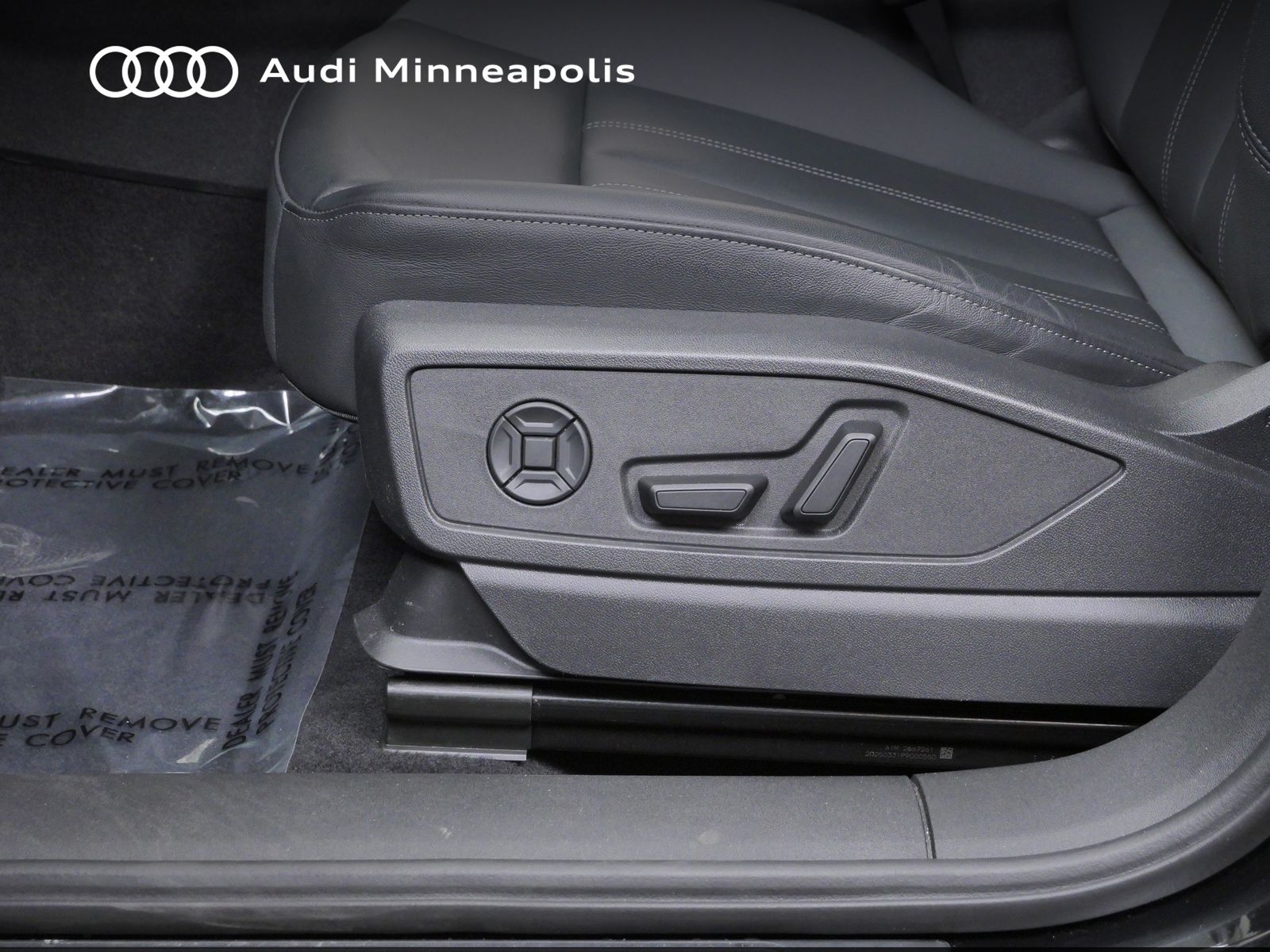 Thumbnail: 2025 Audi Q5 - 13