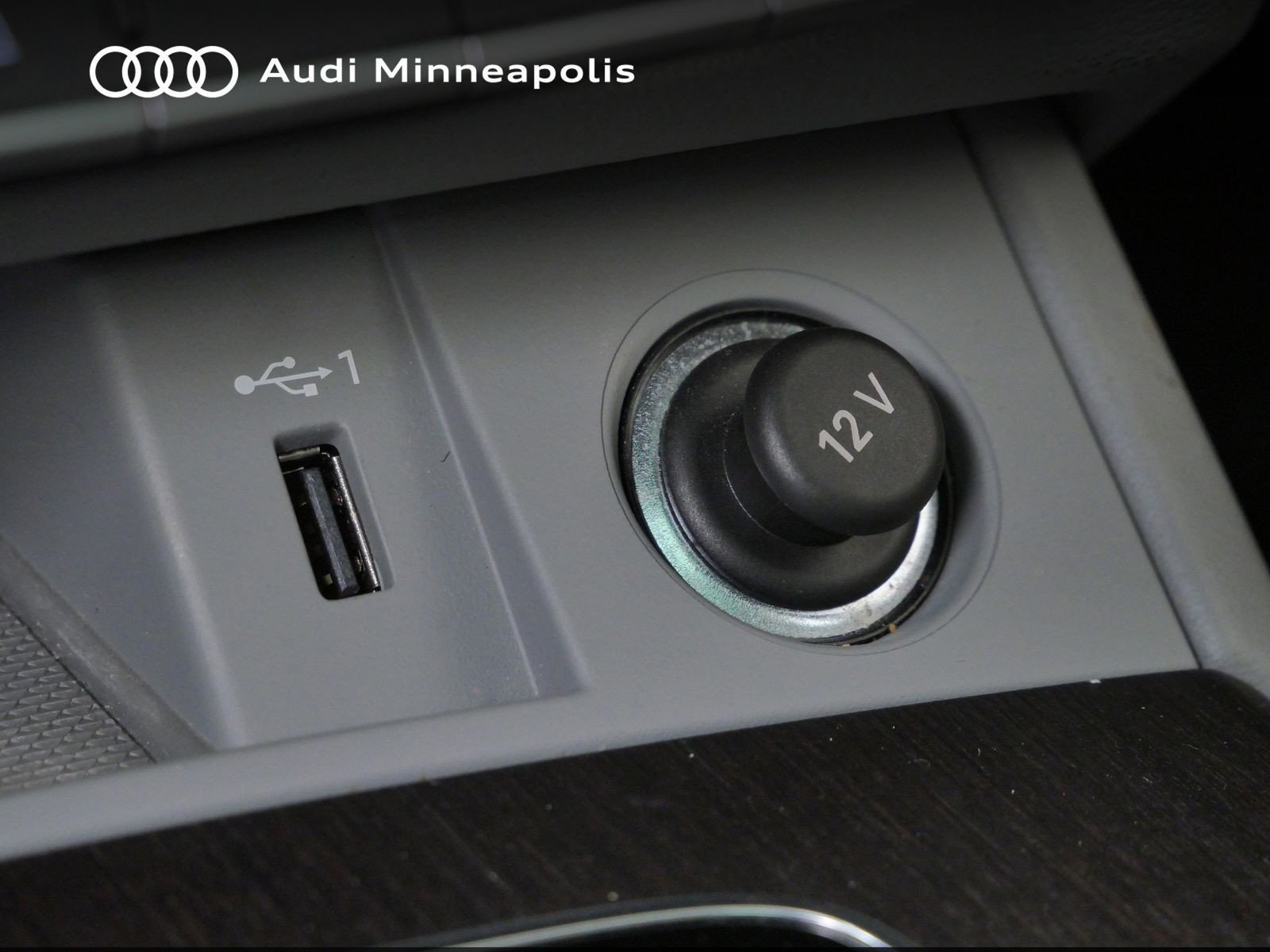 Thumbnail: 2023 Audi Q5 - 30
