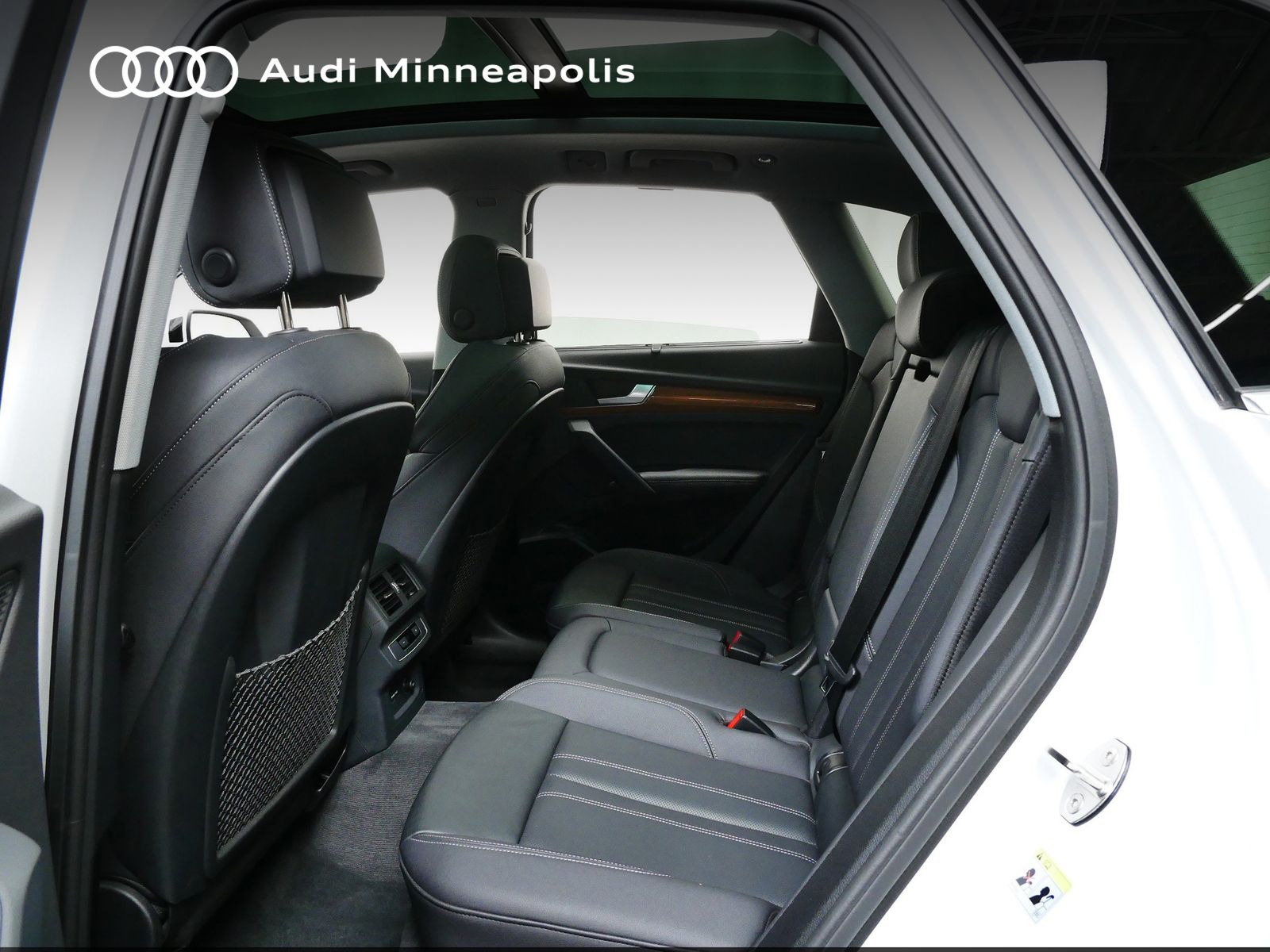 Thumbnail: 2023 Audi Q5 - 15