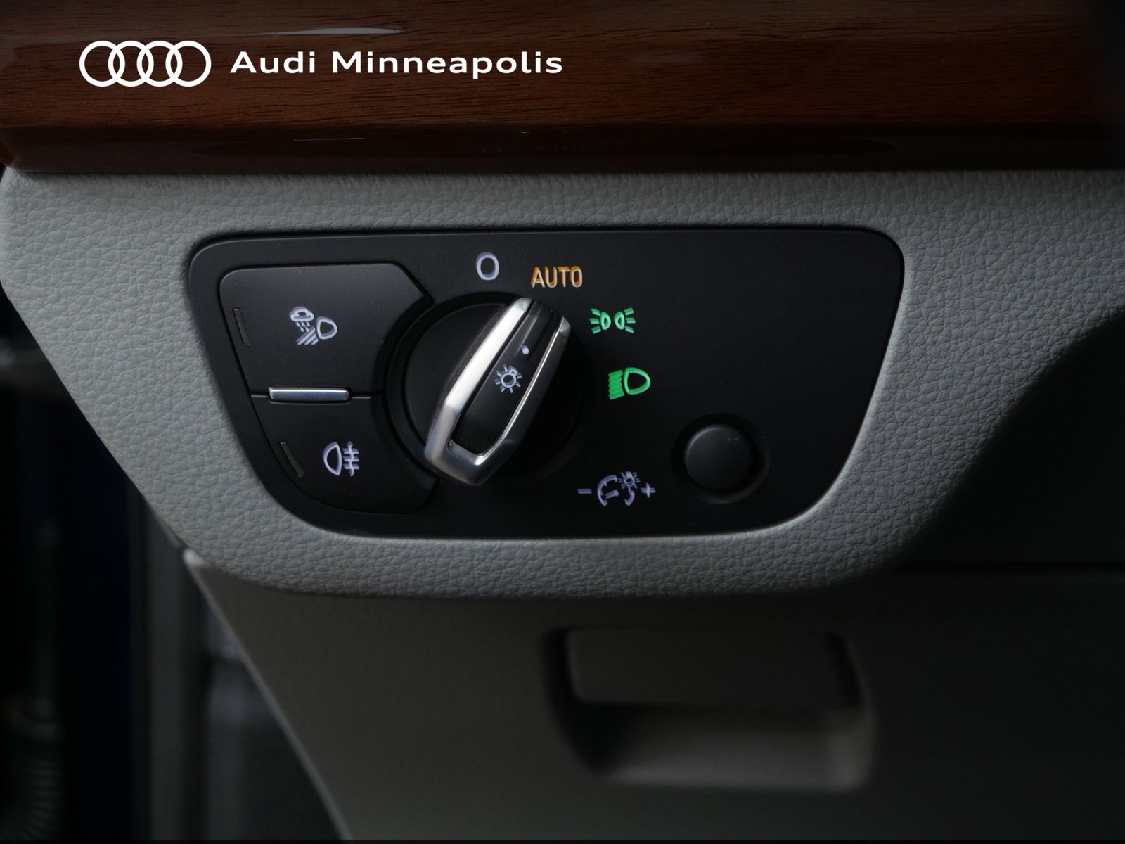 Thumbnail: 2022 Audi Q5 - 19