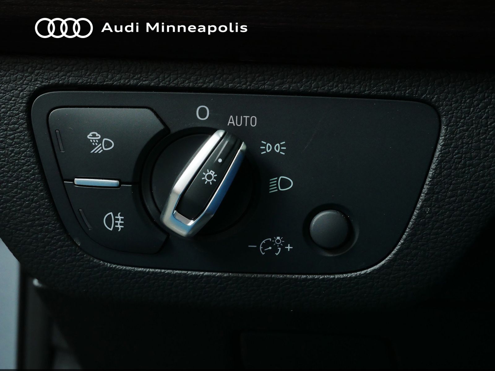 Thumbnail: 2025 Audi Q5 - 19