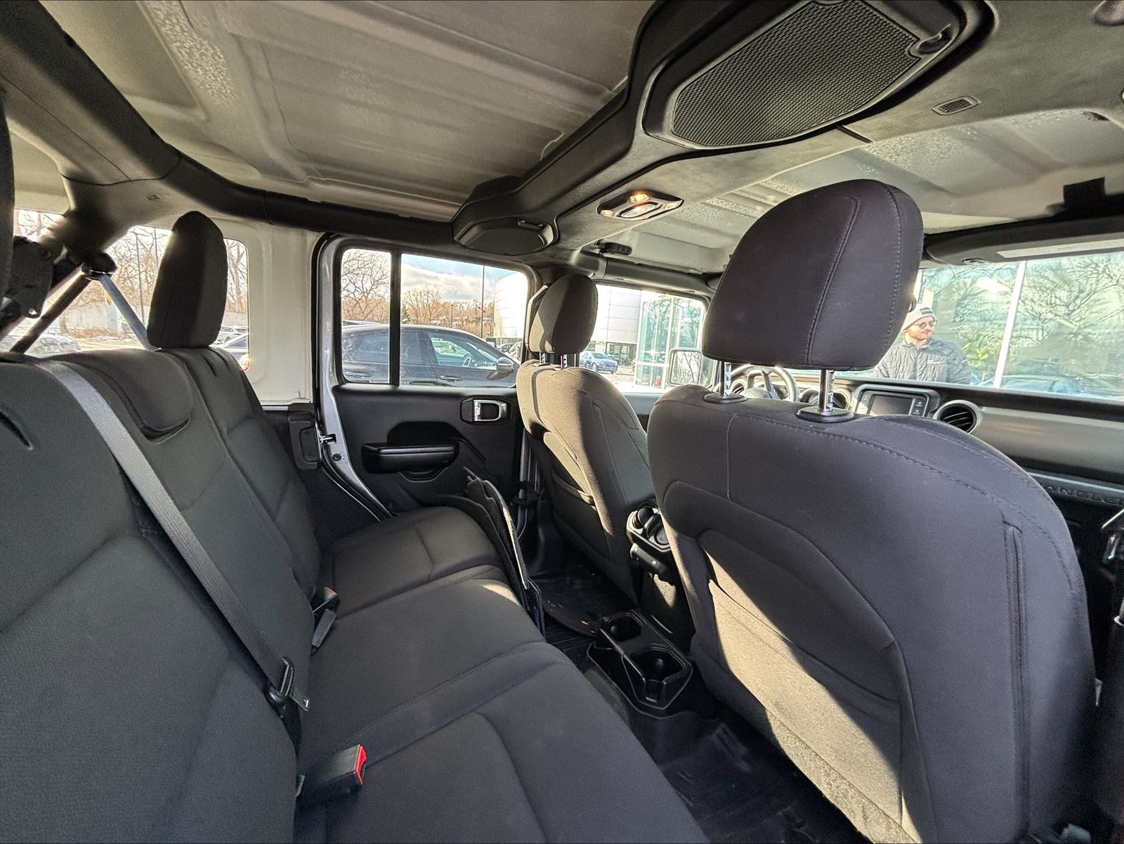 Thumbnail: 2019 Jeep Wrangler - 8