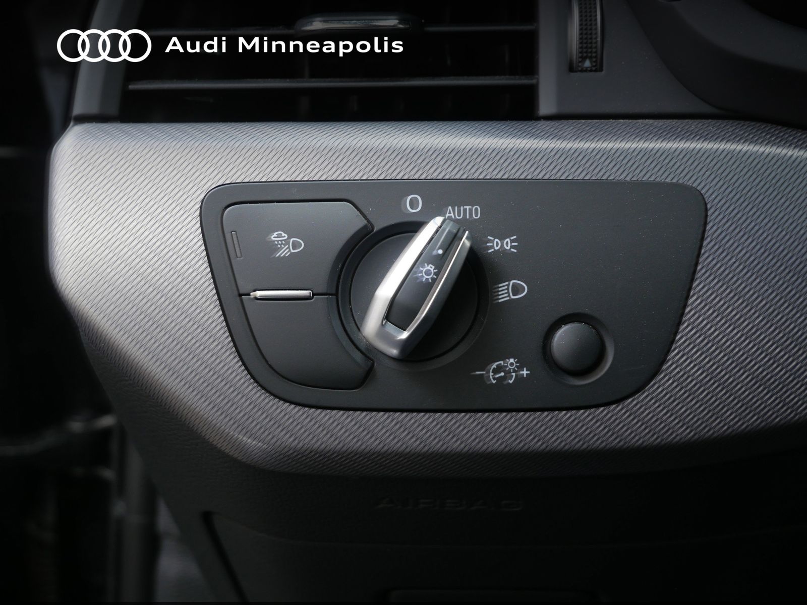 Thumbnail: 2023 Audi A4 - 20