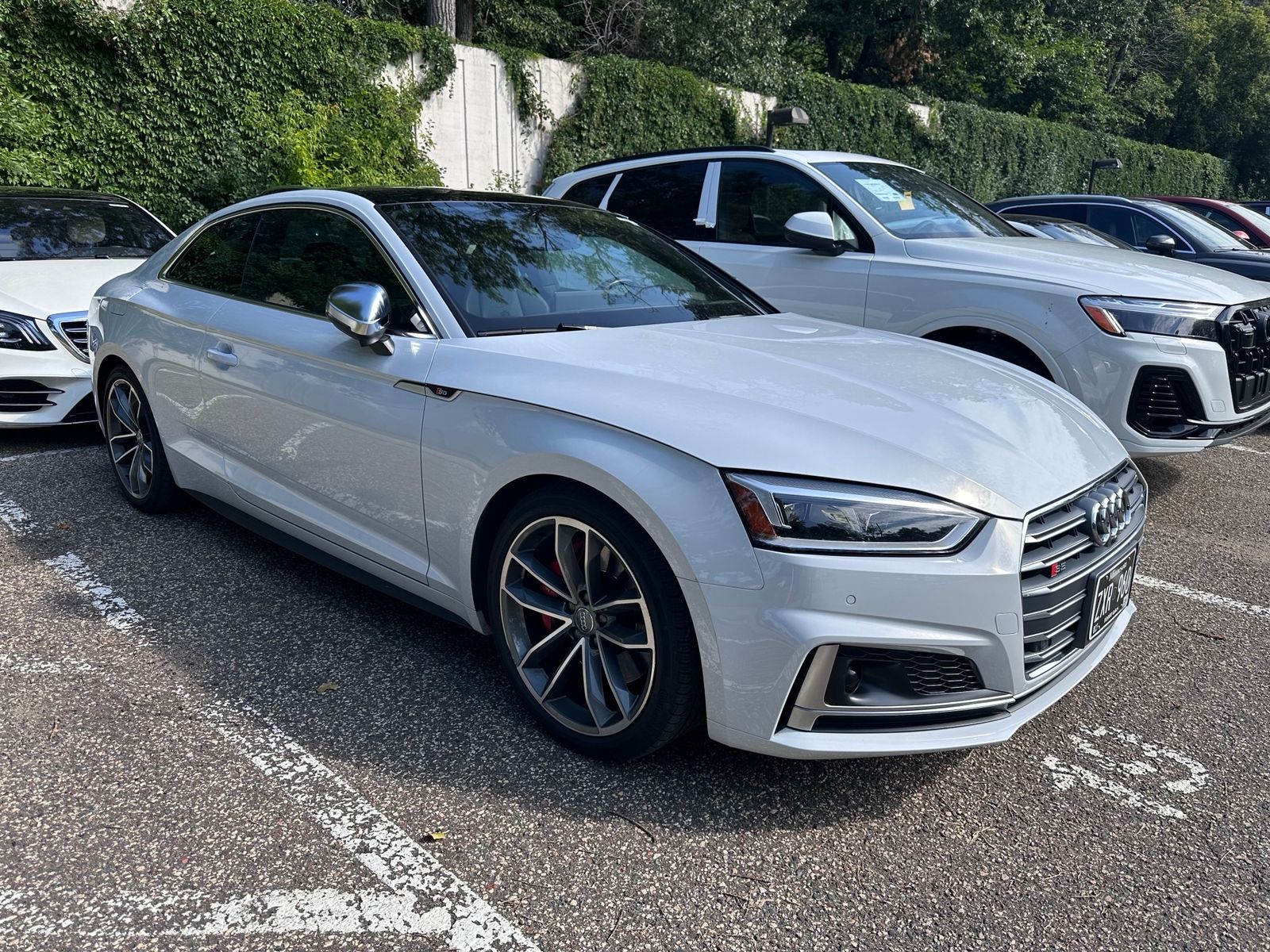 Used 2018 Audi S5 Coupe Prestige with VIN WAUR4AF53JA073988 for sale in Minneapolis, MN