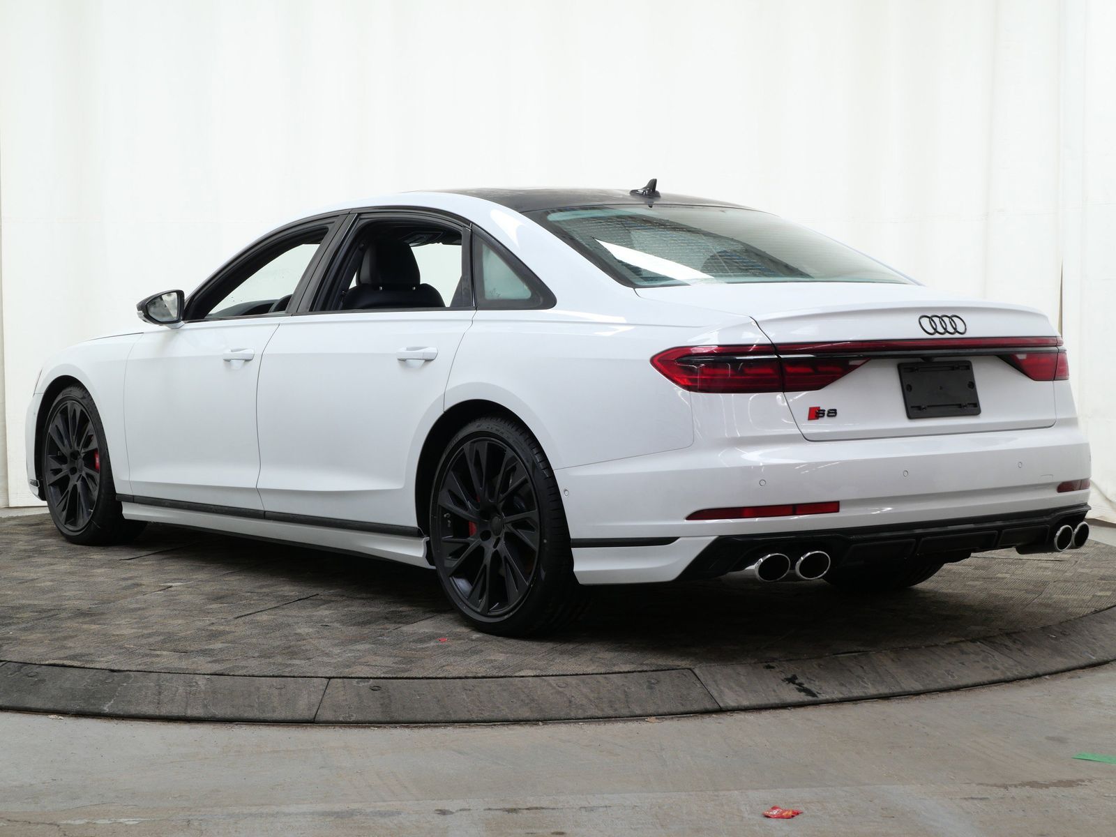 Thumbnail: 2026 Audi S8 - 4