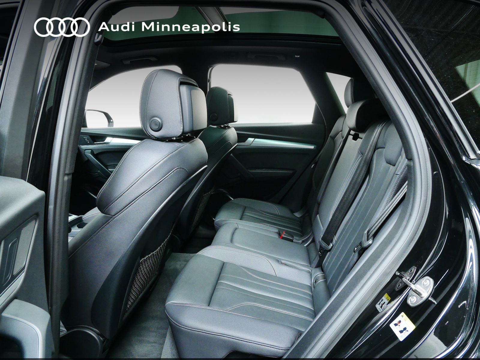 Thumbnail: 2025 Audi Q5 - 14