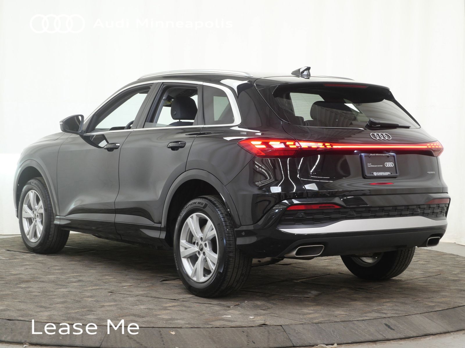 Thumbnail: 2025 Audi Q5 - 4