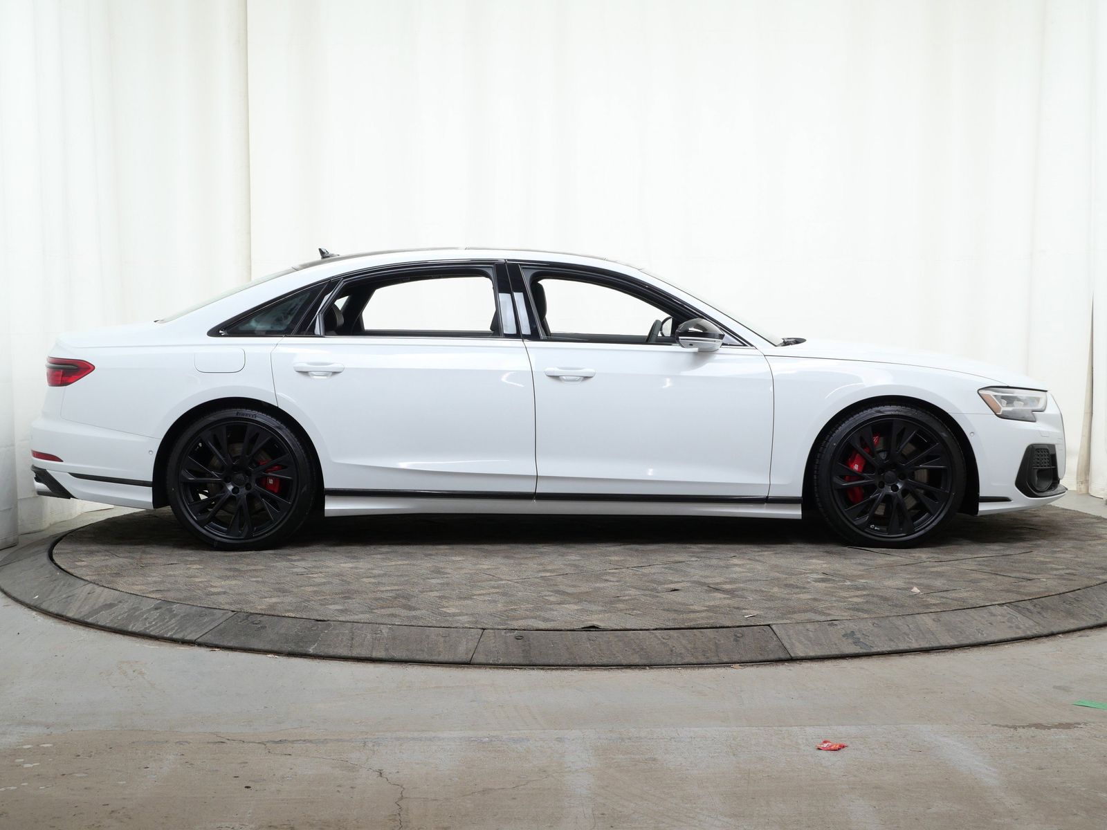 Thumbnail: 2026 Audi S8 - 7