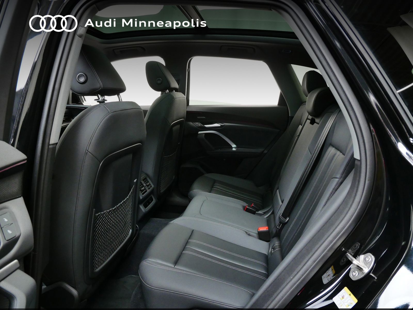 Thumbnail: 2025 Audi Q5 - 14