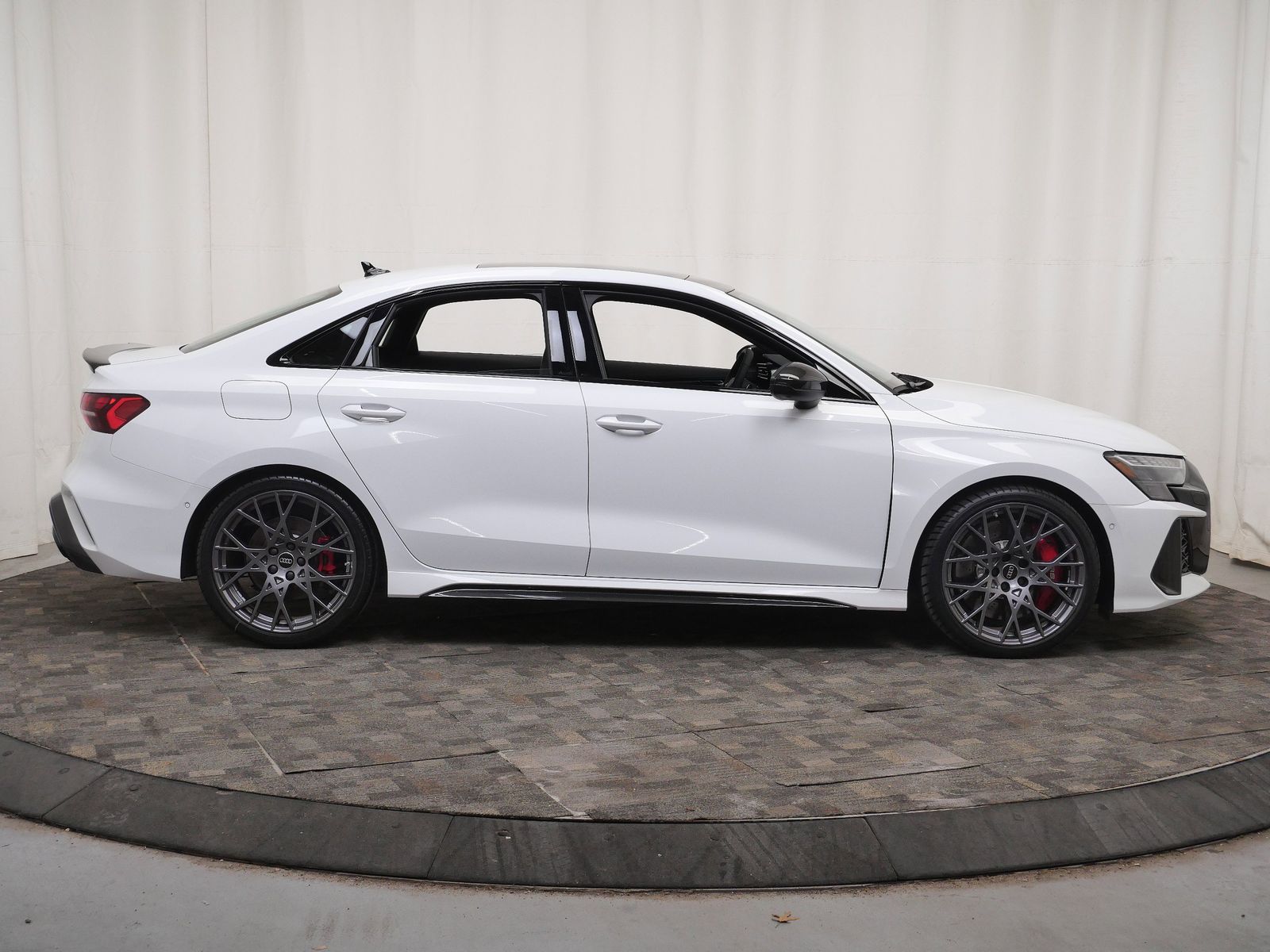 Thumbnail: 2026 Audi RS 3 - 7