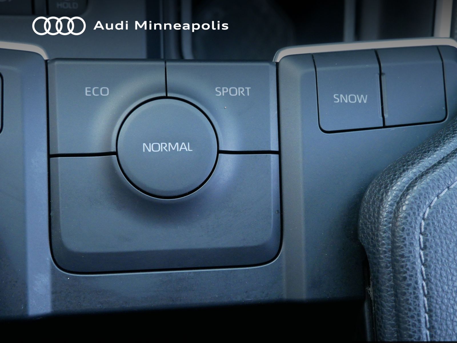 Thumbnail: 2024 Toyota Grand Highlander - 23