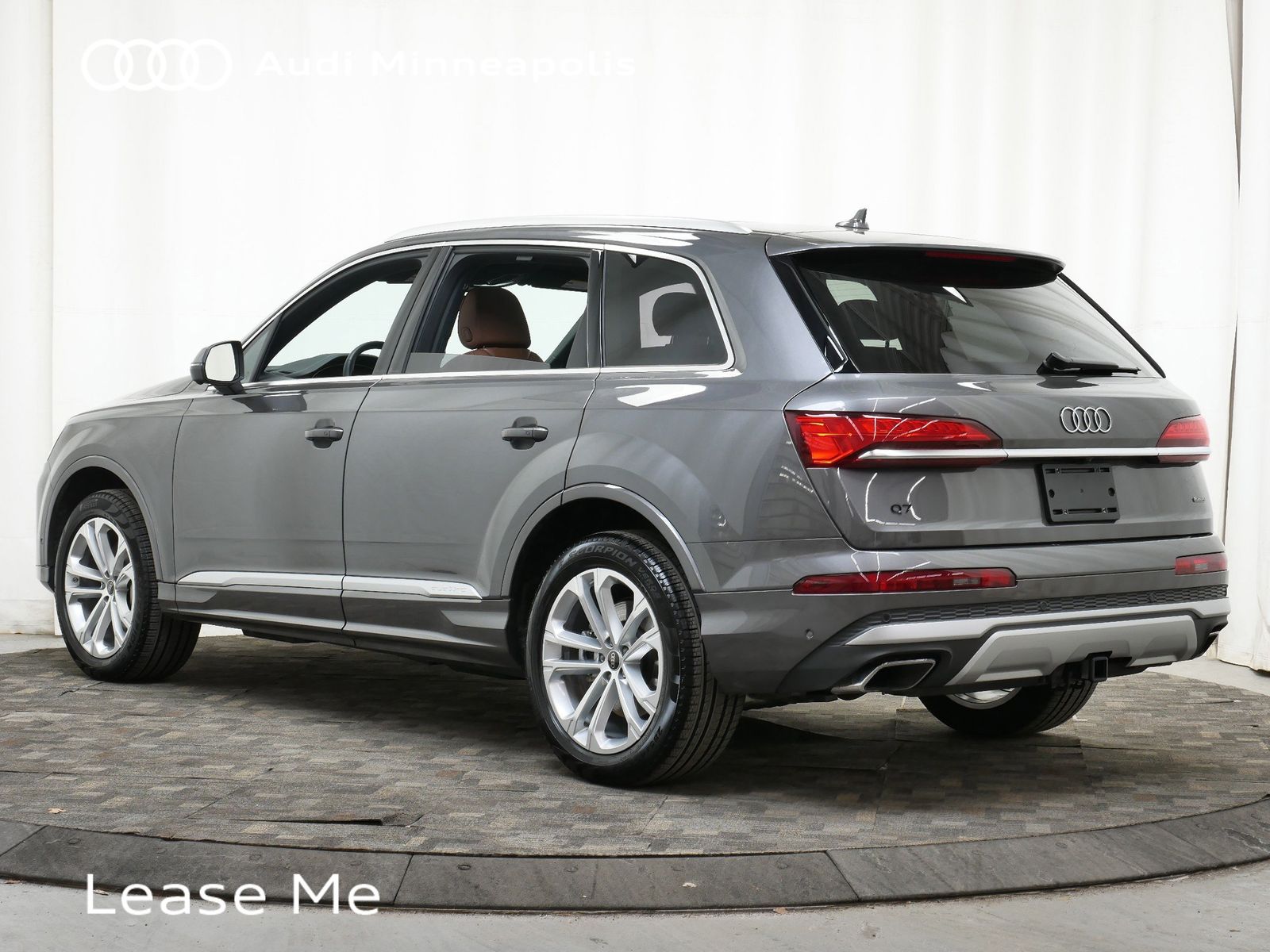 Thumbnail: 2025 Audi Q7 - 4