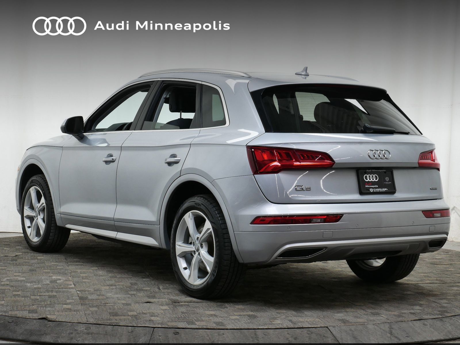 Thumbnail: 2020 Audi Q5 - 4