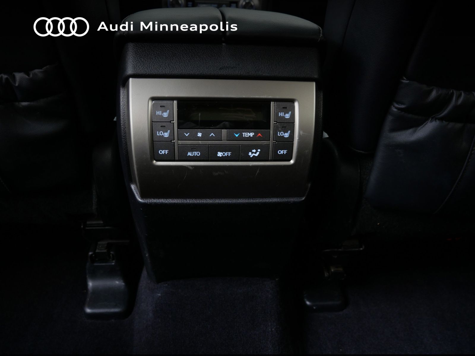 Thumbnail: 2015 Lexus GX - 17