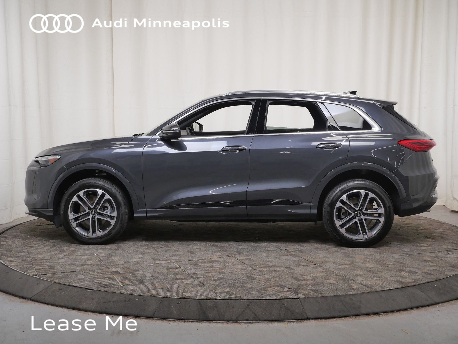 Thumbnail: 2025 Audi Q5 - 2