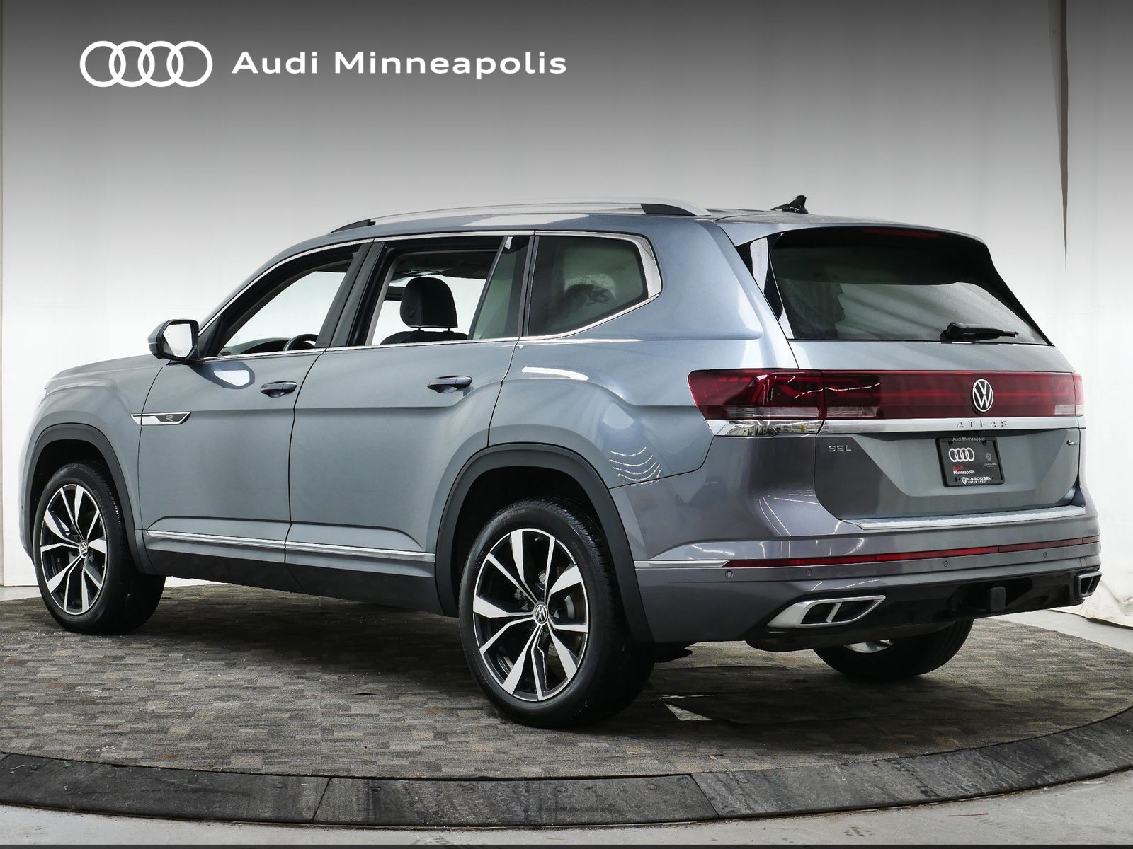 Thumbnail: 2024 Volkswagen Atlas - 4