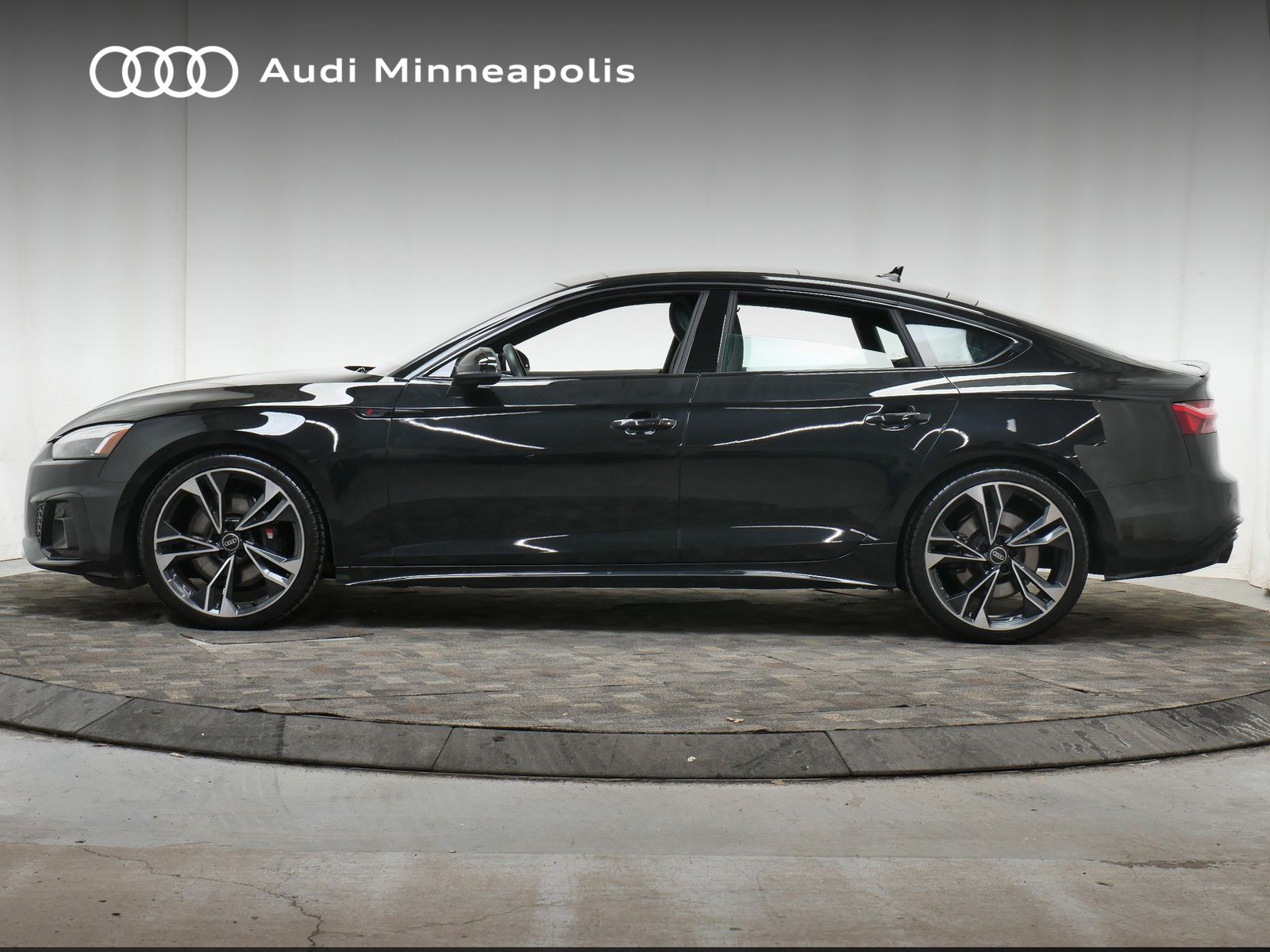 Thumbnail: 2023 Audi S5 - 3