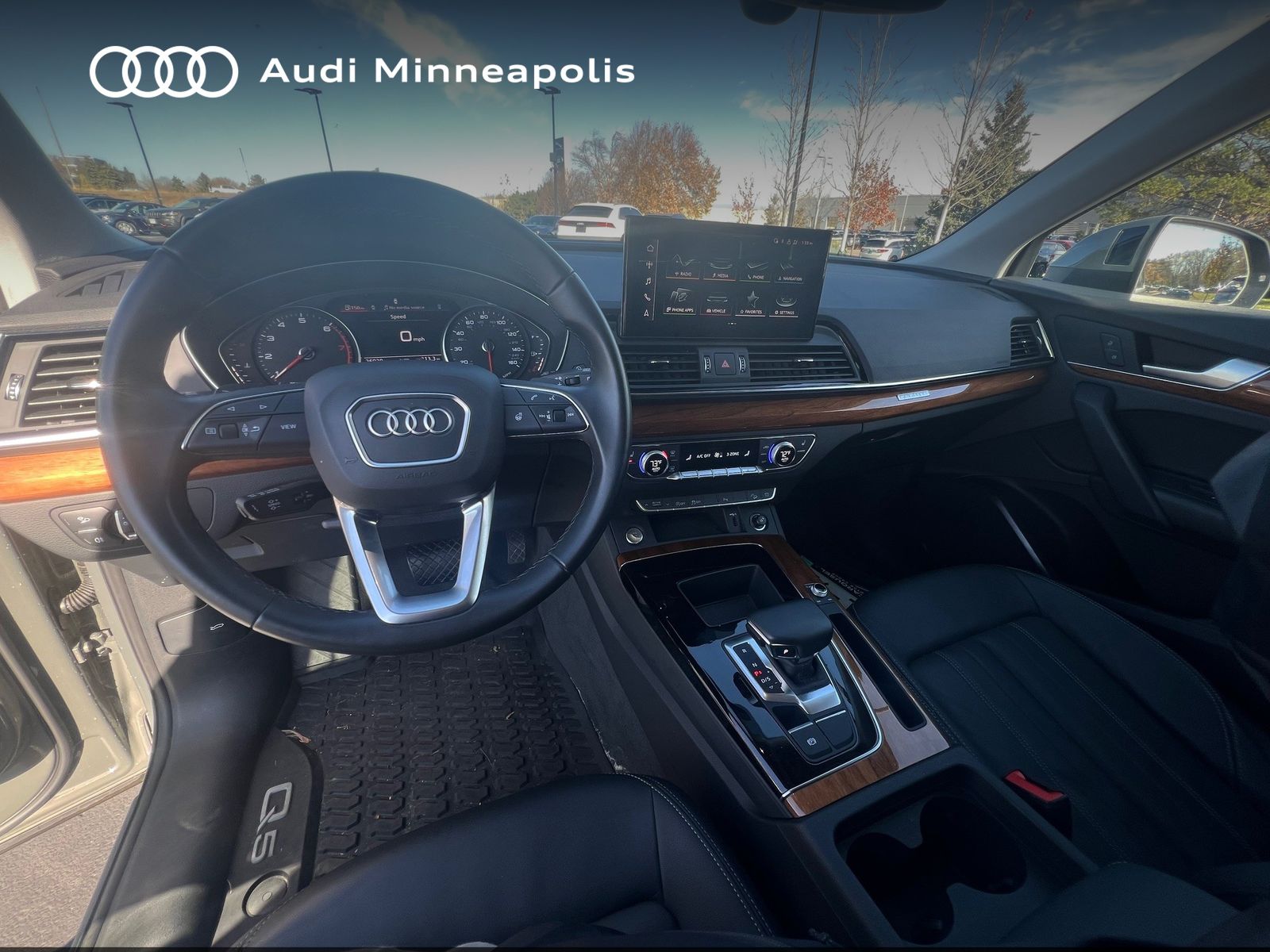 Thumbnail: 2023 Audi Q5 - 11
