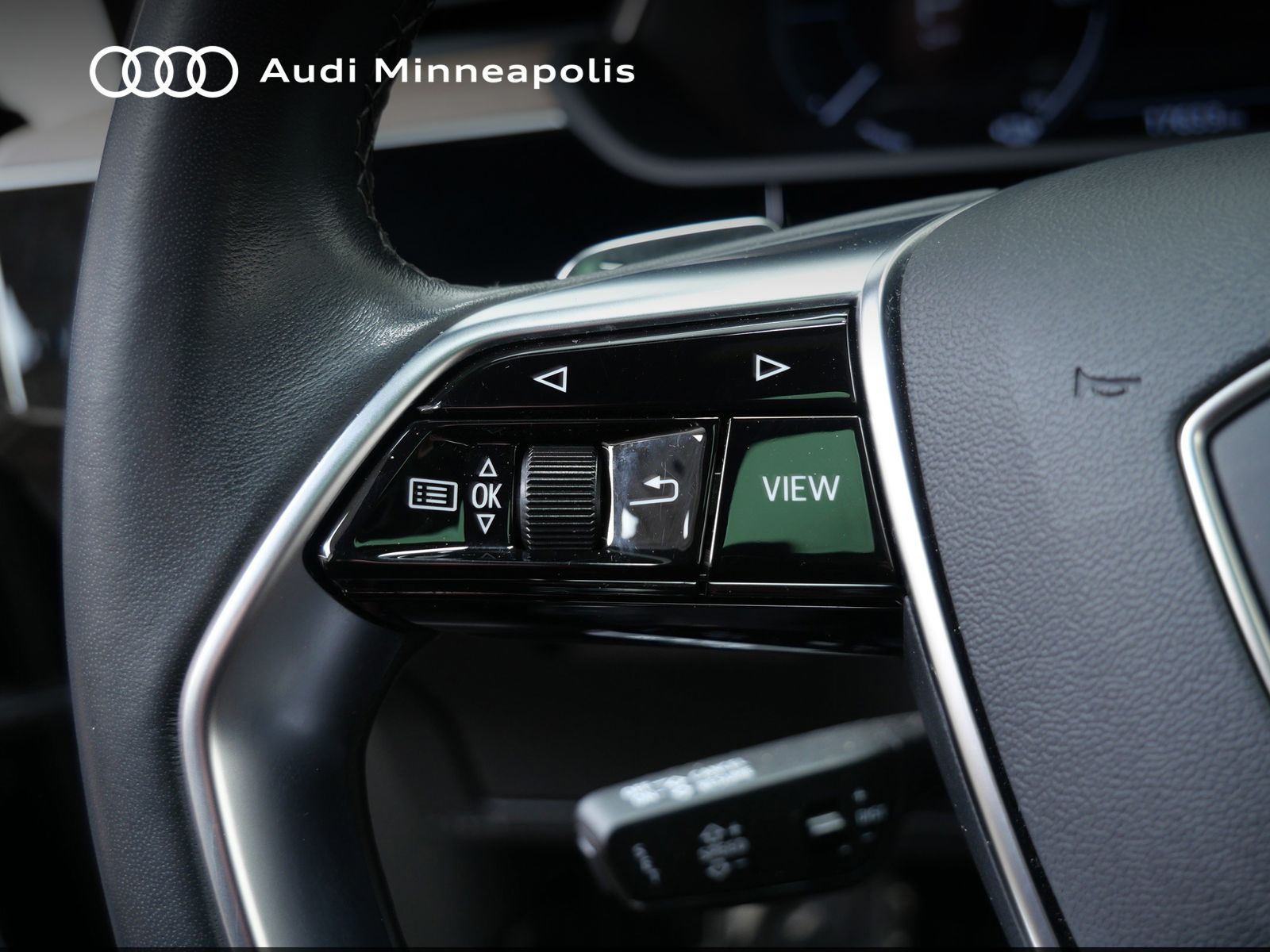 Thumbnail: 2024 Audi Q8 e-tron - 24