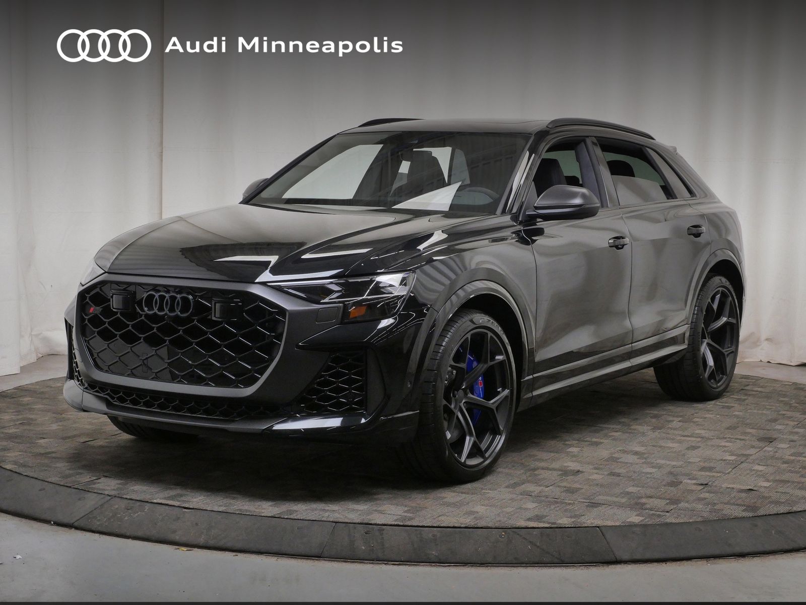 2026 Audi RS Q8 -'s photo
