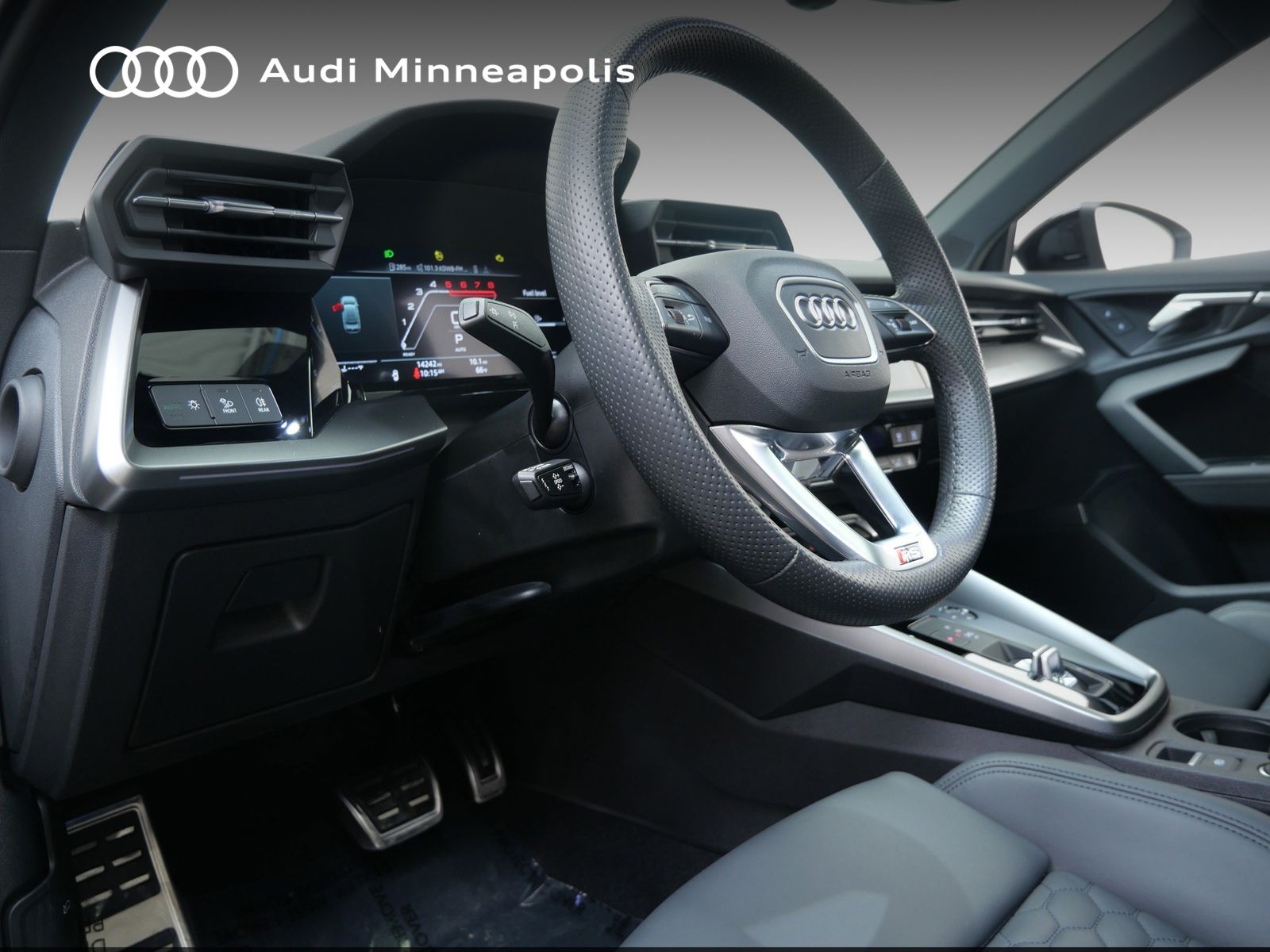 Thumbnail: 2023 Audi RS 3 - 2