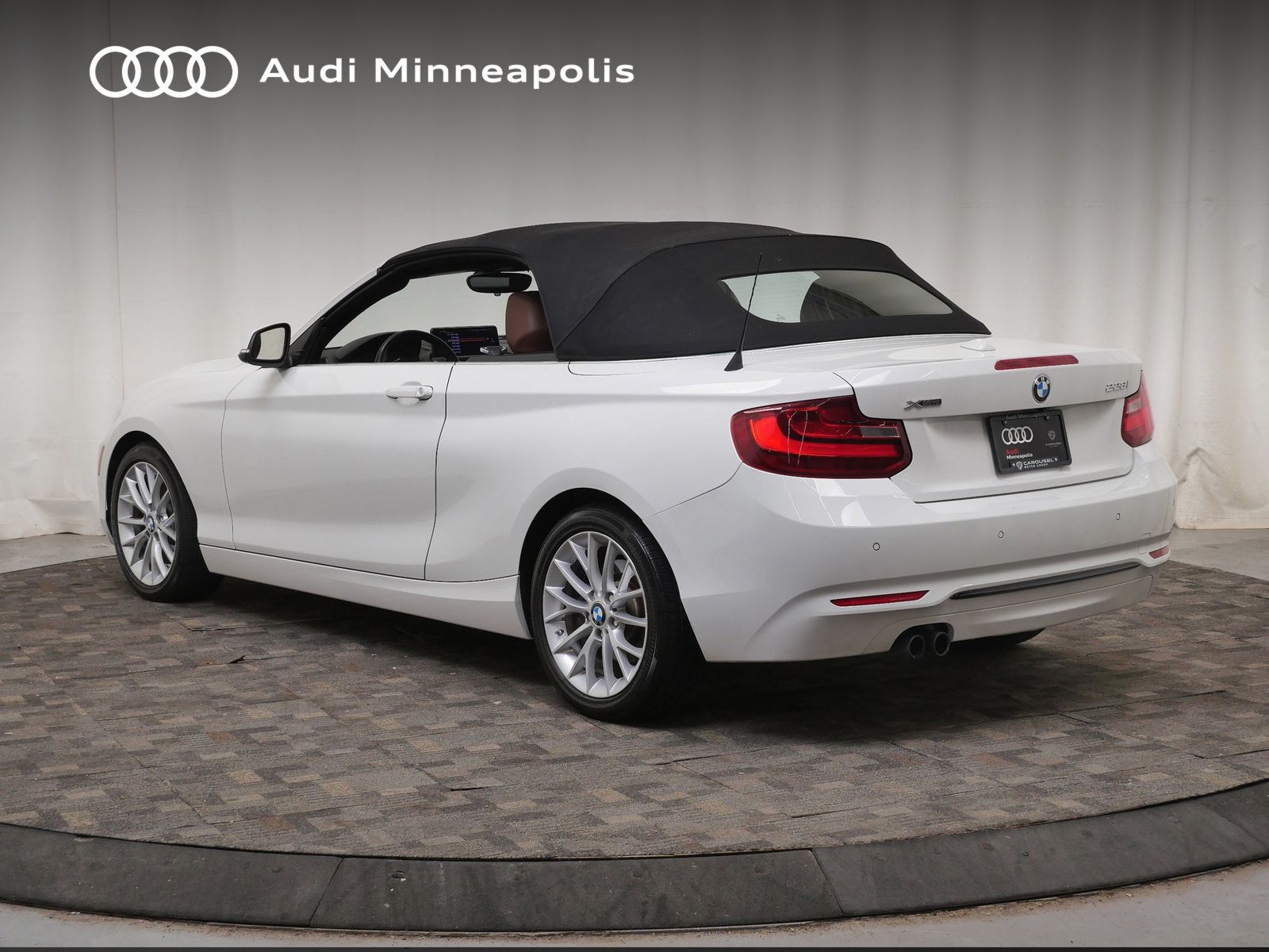 Thumbnail: 2016 BMW 2 Series - 4