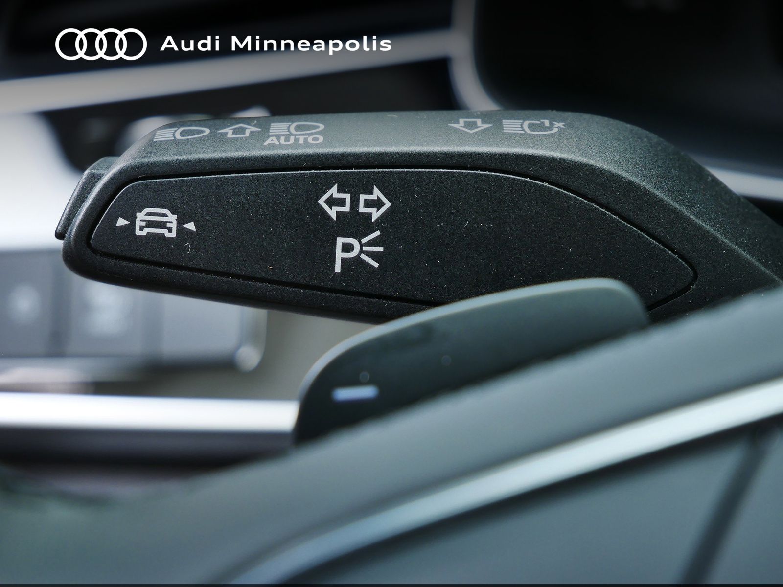 Thumbnail: 2023 Audi Q7 - 26