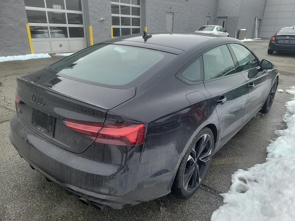 Thumbnail: 2023 Audi S5 - 8