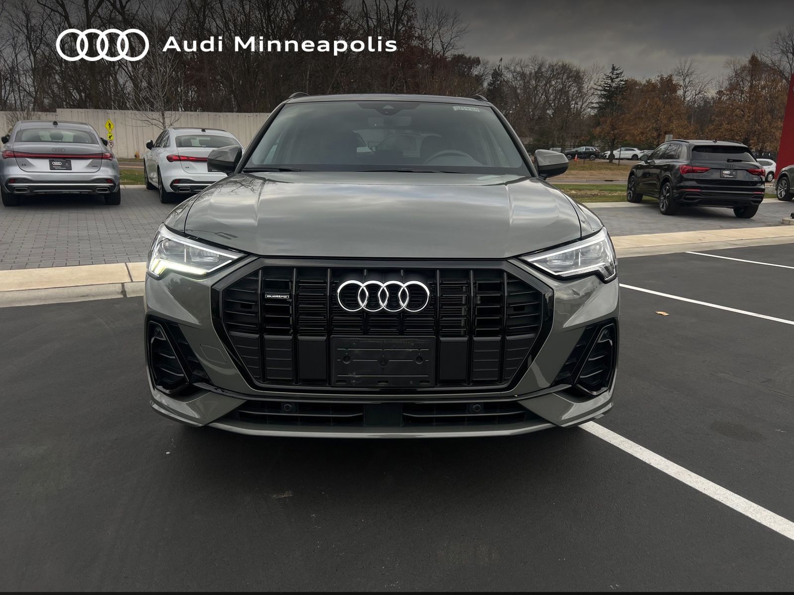 Thumbnail: 2025 Audi Q3 - 11