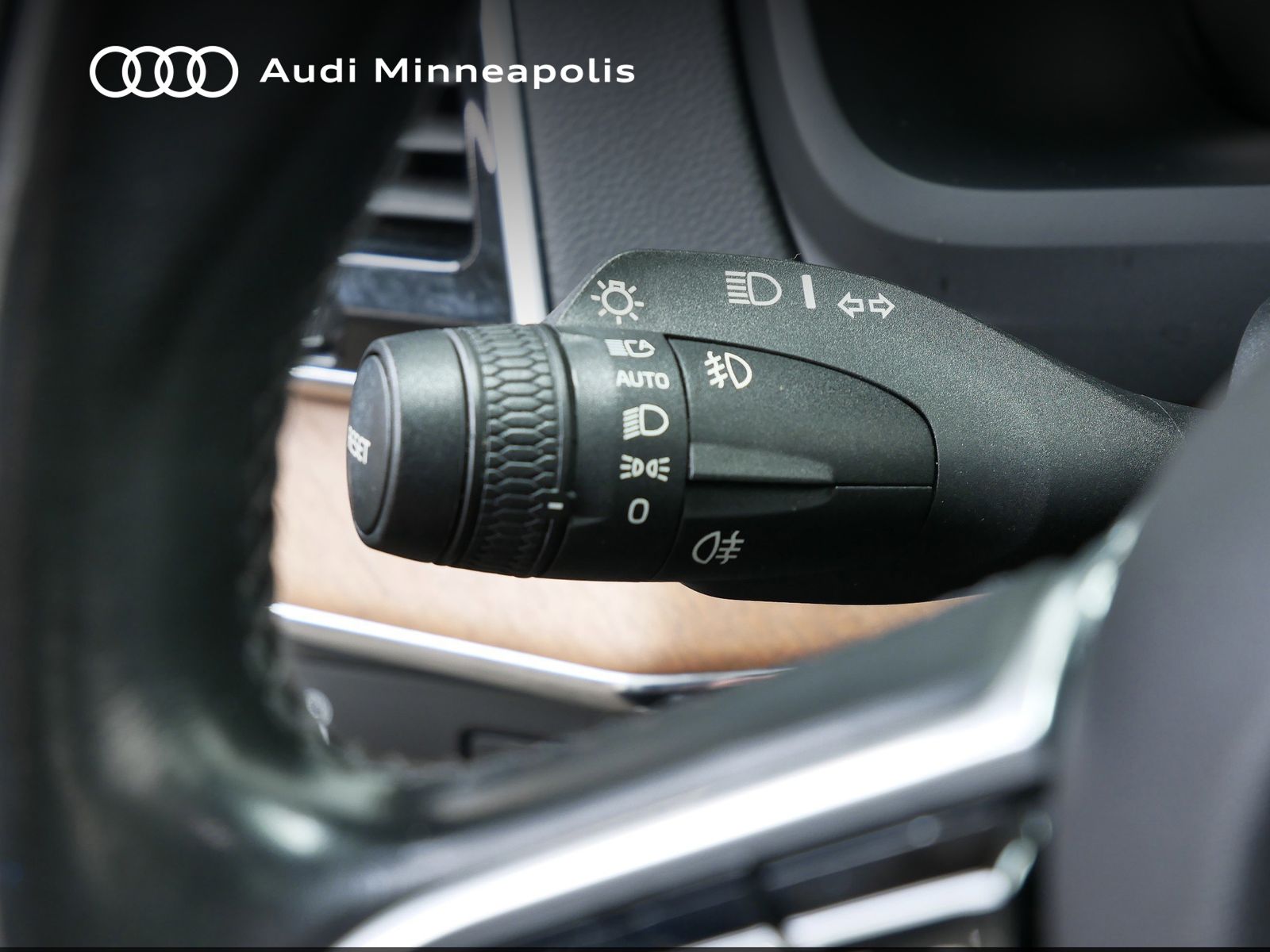 Thumbnail: 2018 Volvo XC90 - 24