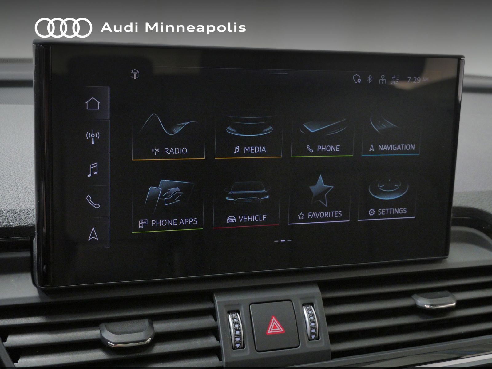 Thumbnail: 2023 Audi Q5 - 26