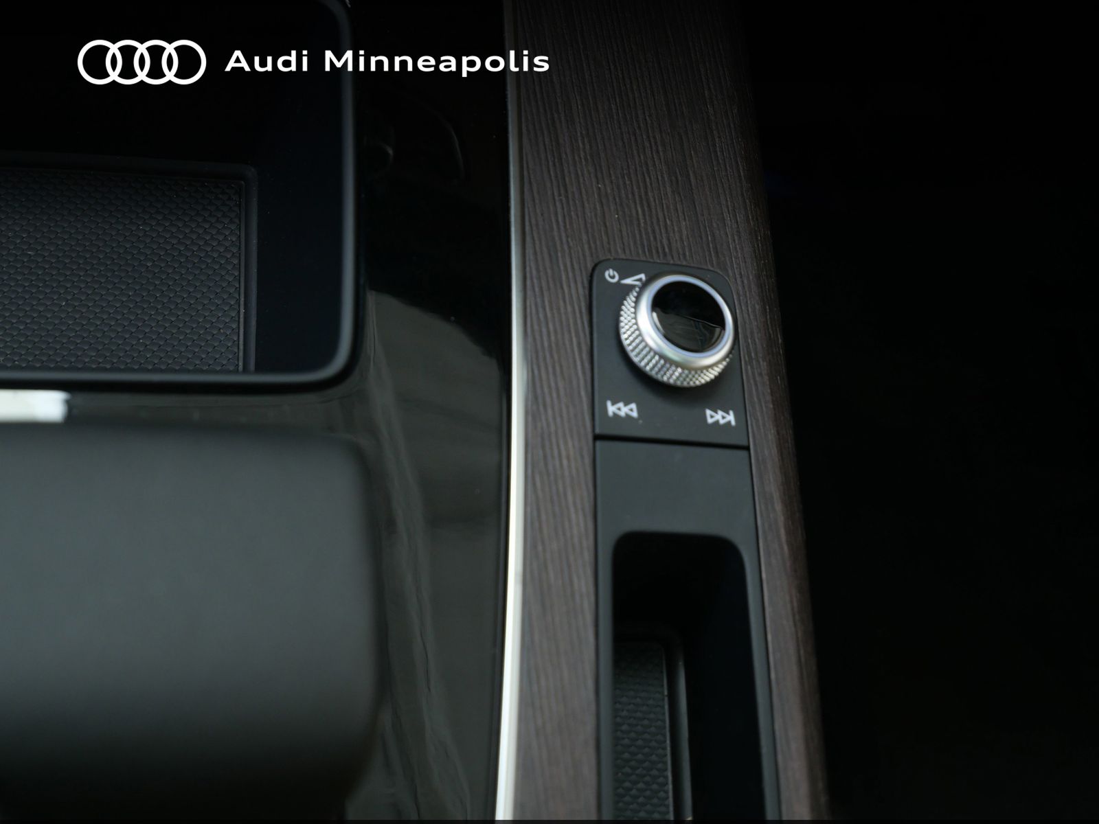 Thumbnail: 2023 Audi Q5 - 31