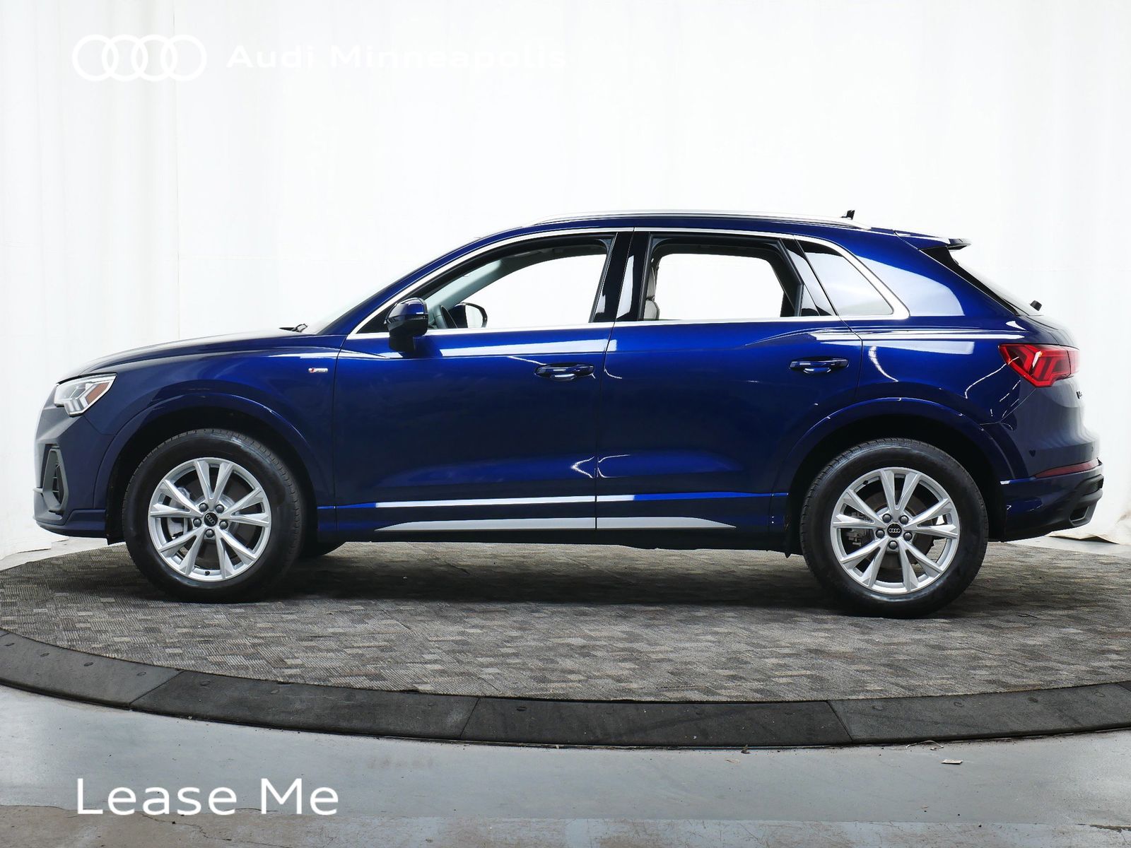 Thumbnail: 2025 Audi Q3 - 3