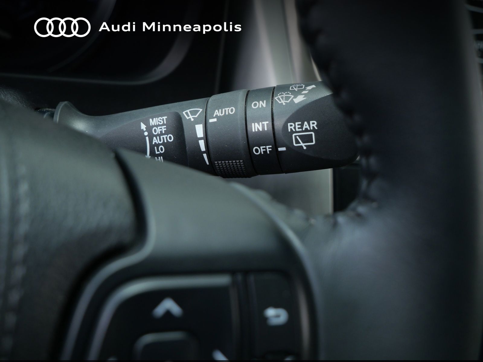 Thumbnail: 2016 Toyota Highlander - 23