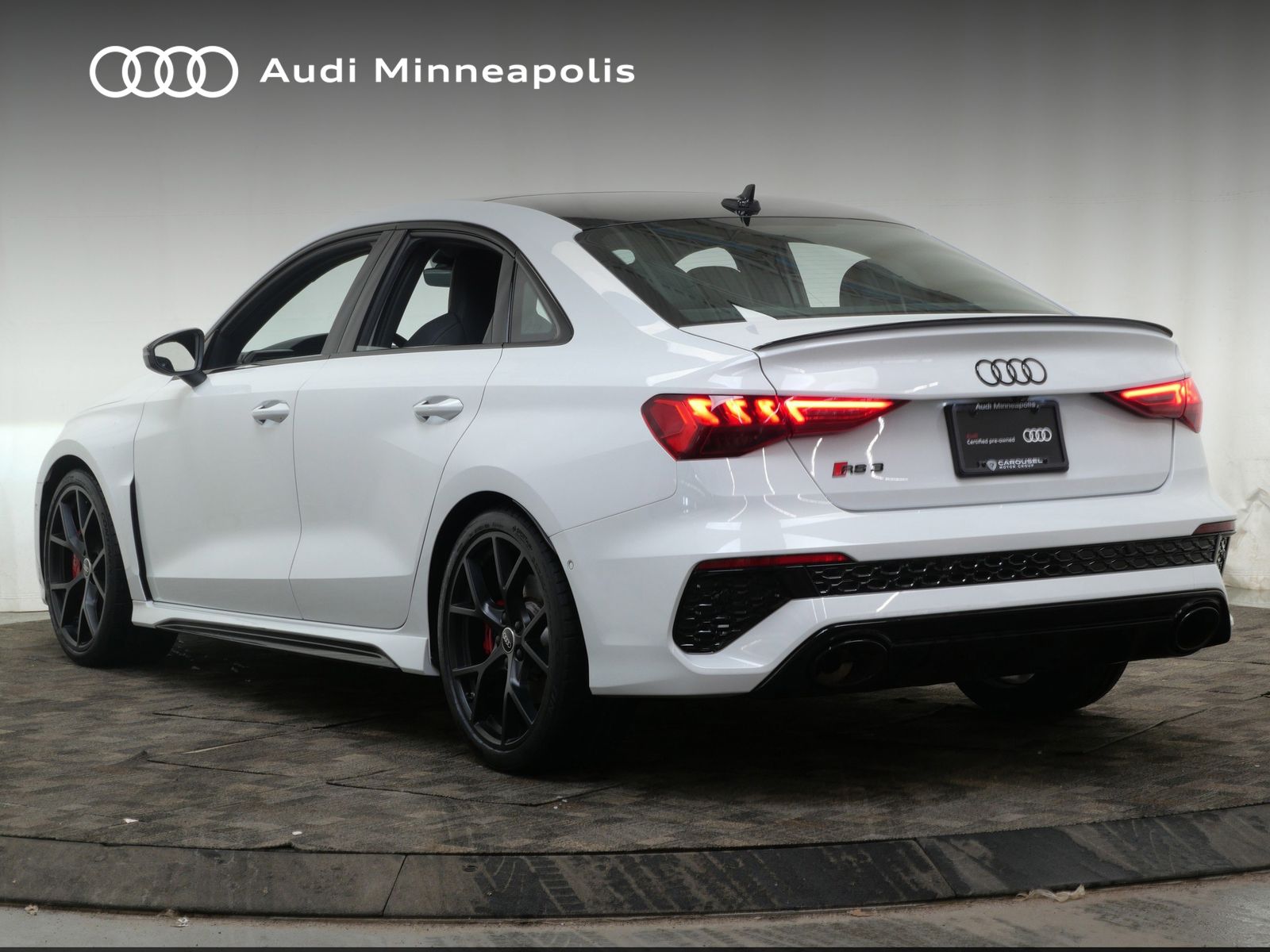 Thumbnail: 2023 Audi RS 3 - 5