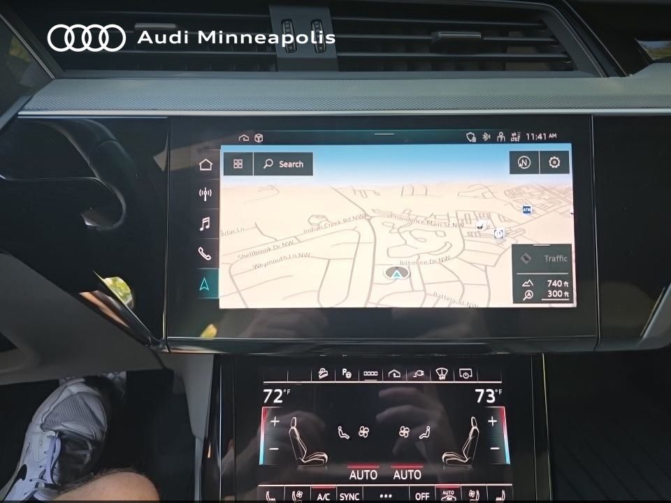 Thumbnail: 2024 Audi Q8 e-tron - 13