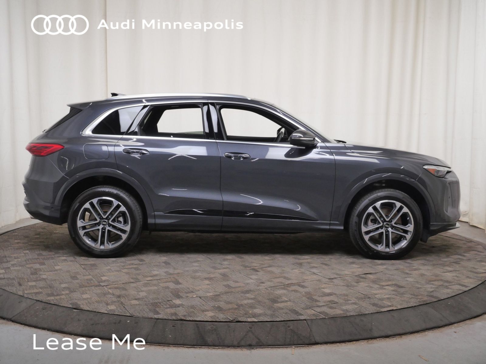 Thumbnail: 2025 Audi Q5 - 8