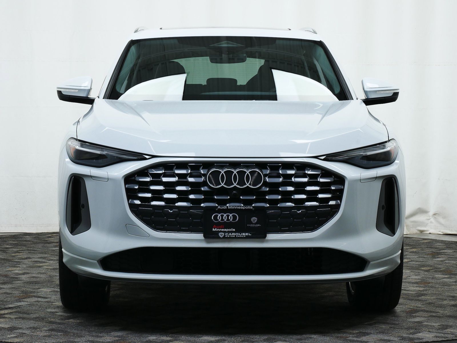 Thumbnail: 2025 Audi Q5 - 9