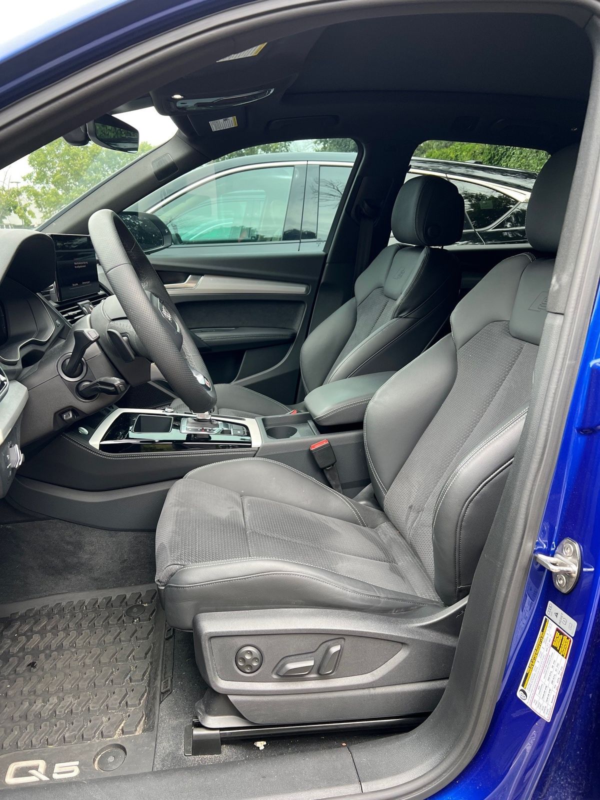 Thumbnail: 2024 Audi Q5 - 6
