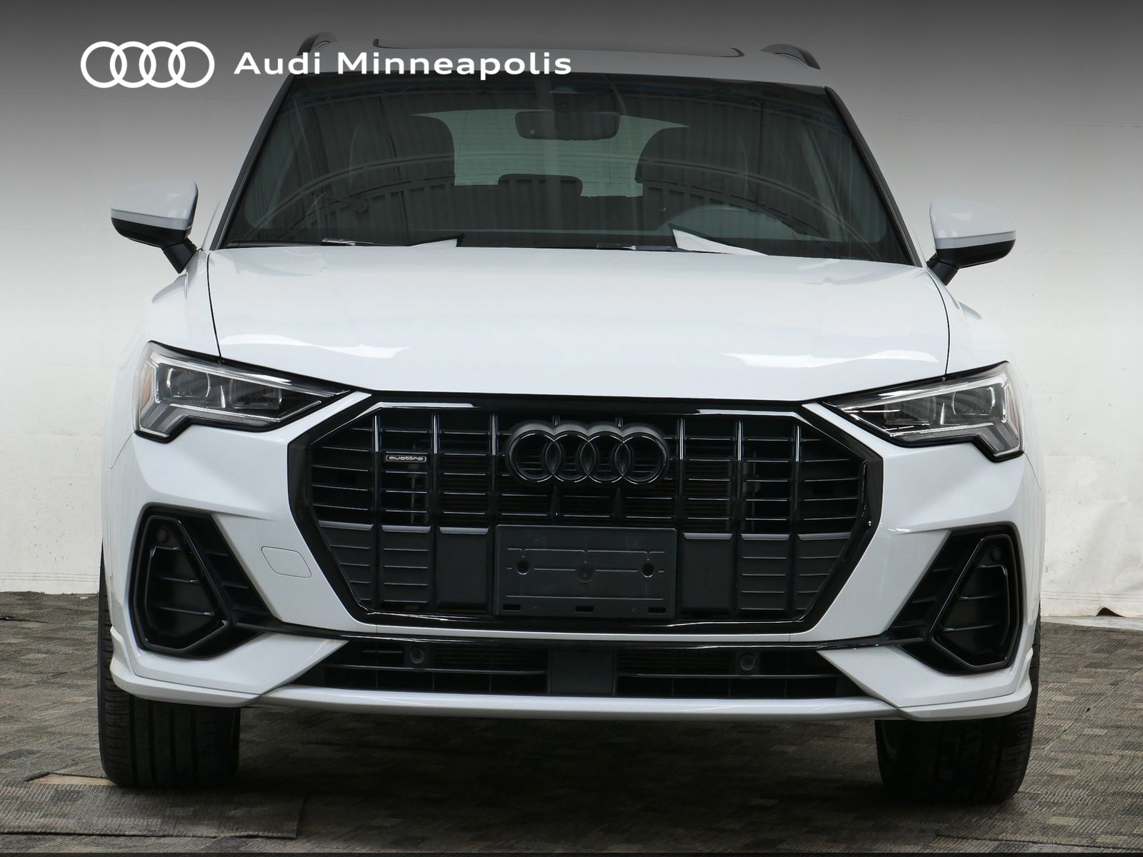 Thumbnail: 2025 Audi Q3 - 12