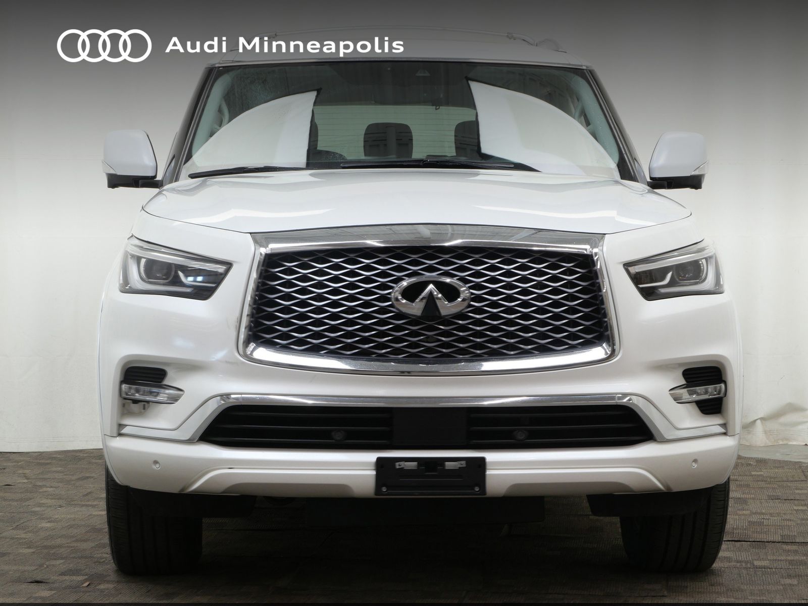 Thumbnail: 2018 INFINITI QX80 - 11