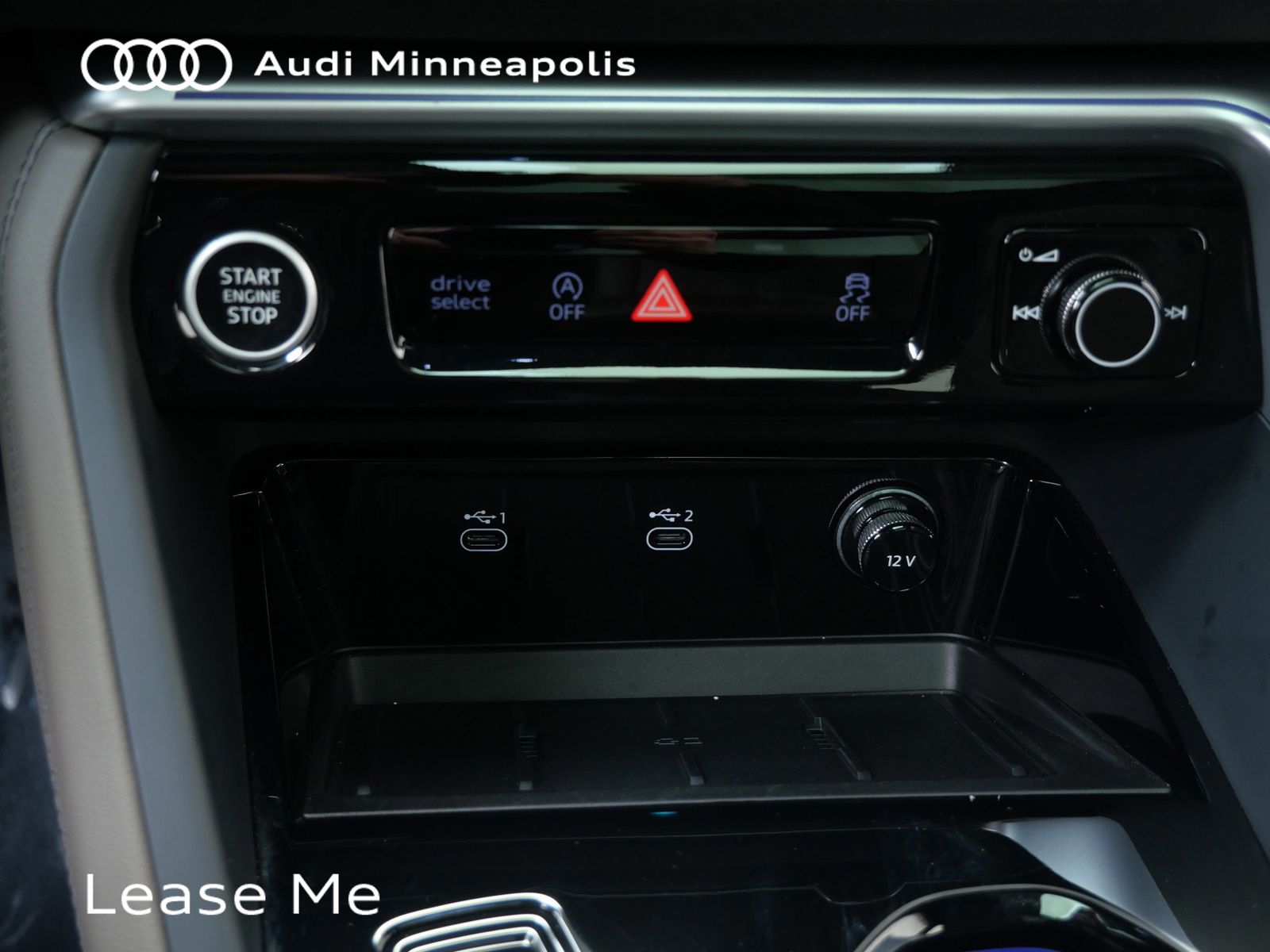 Thumbnail: 2025 Audi Q5 - 20